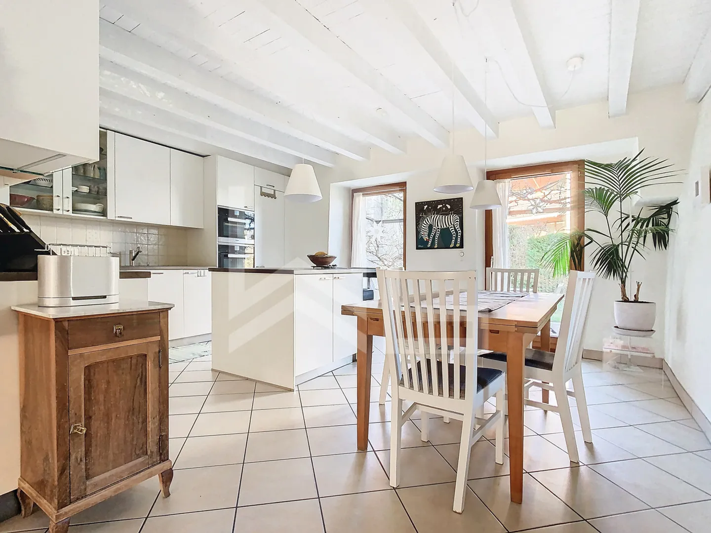Casa di villaggio completamente ristrutturata - Foto 4 di 14