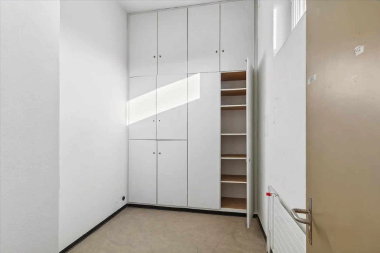 Bureau à louer - Photo 7 sur 10