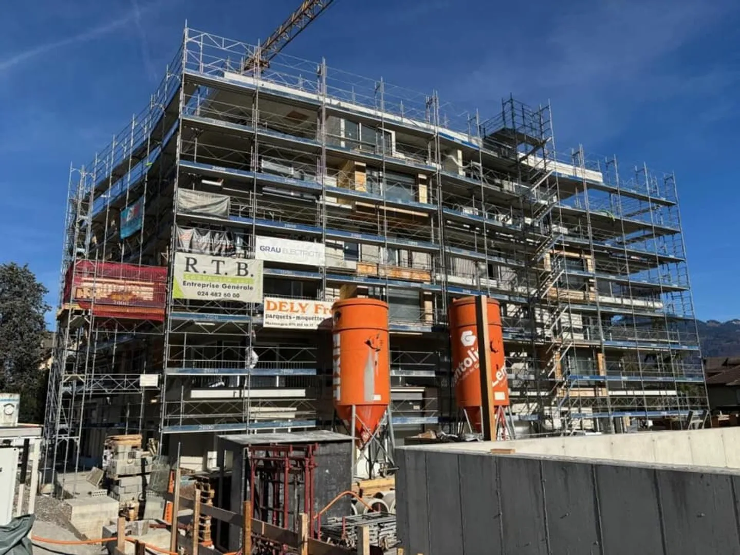 2.5-room apartment in Monthey - Photo 1 of 13