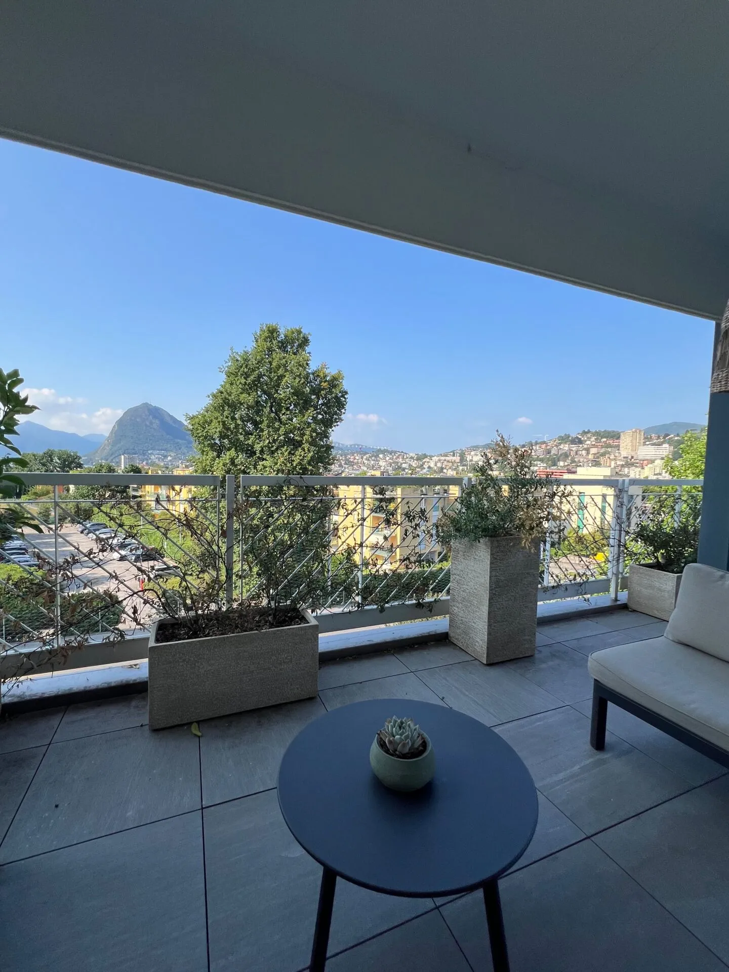 Attico con vista lago - Foto 10 di 12