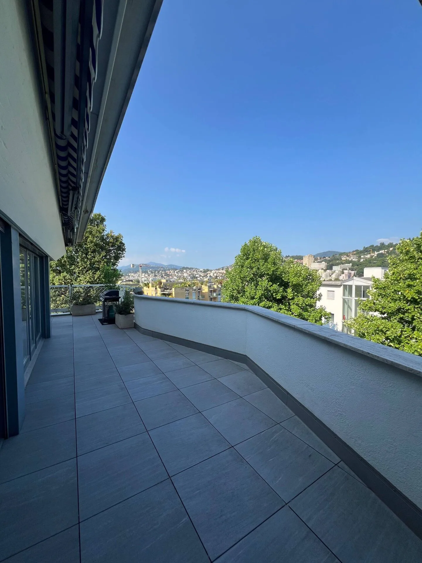 Attico con vista lago - Foto 11 di 12