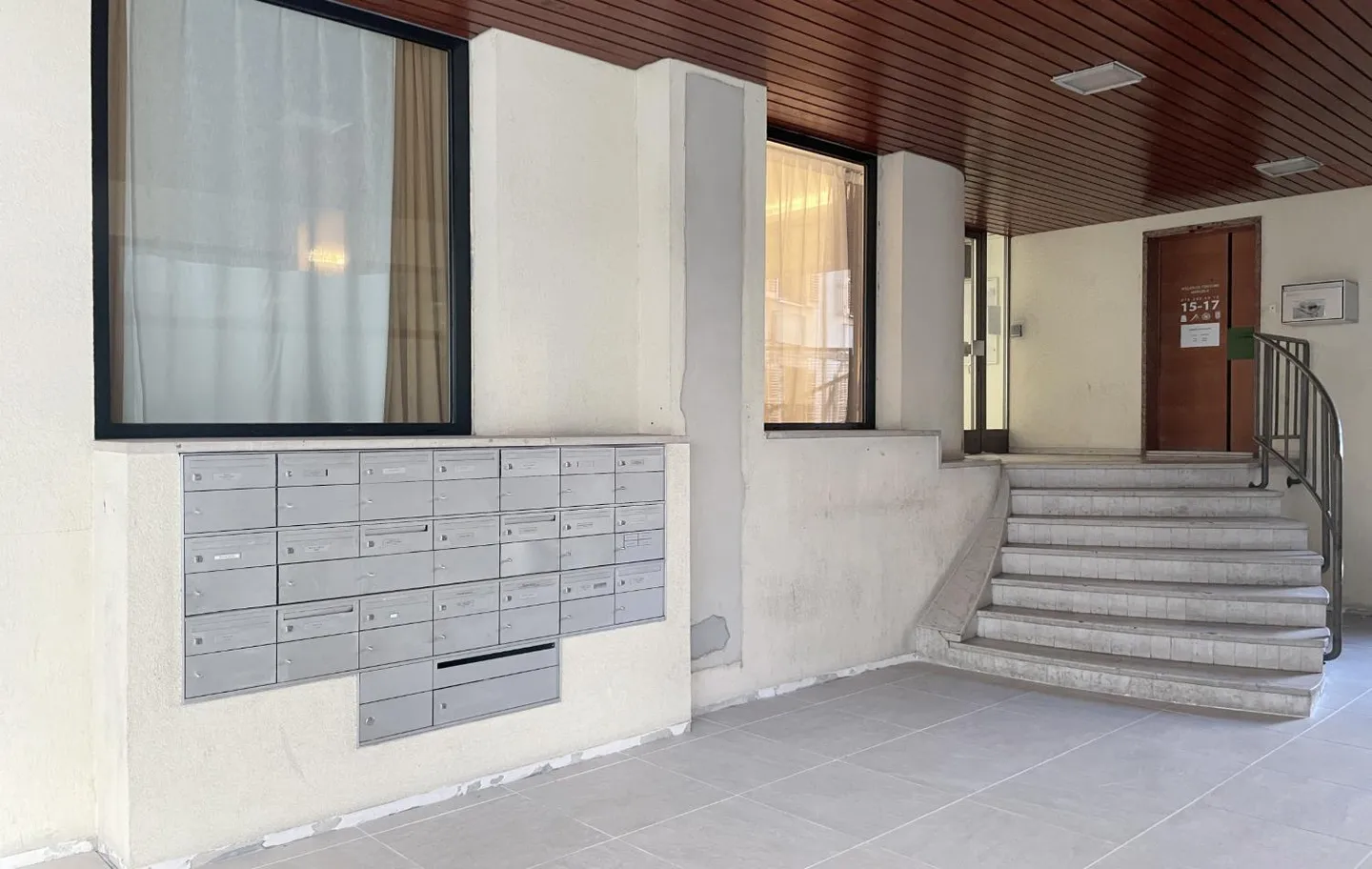 Parking intérieur à Eaux-Vives - Photo 3 sur 3