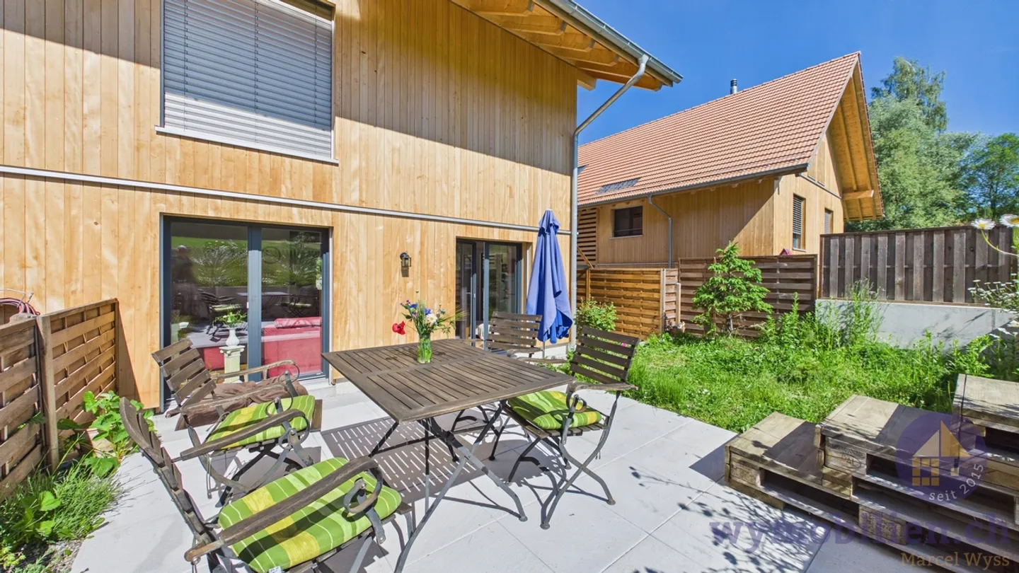 5.5 Room + Converted Attic Room for Atelier, Fitness... - Photo 3 of 14