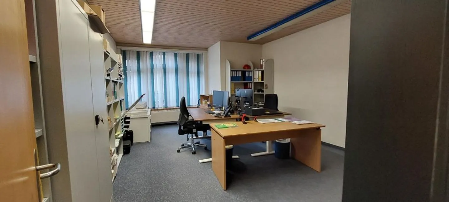 Disponibile ora - 120 m2 di spazio per ufficio, negozio, esposizione, studio - Foto 4 di 6