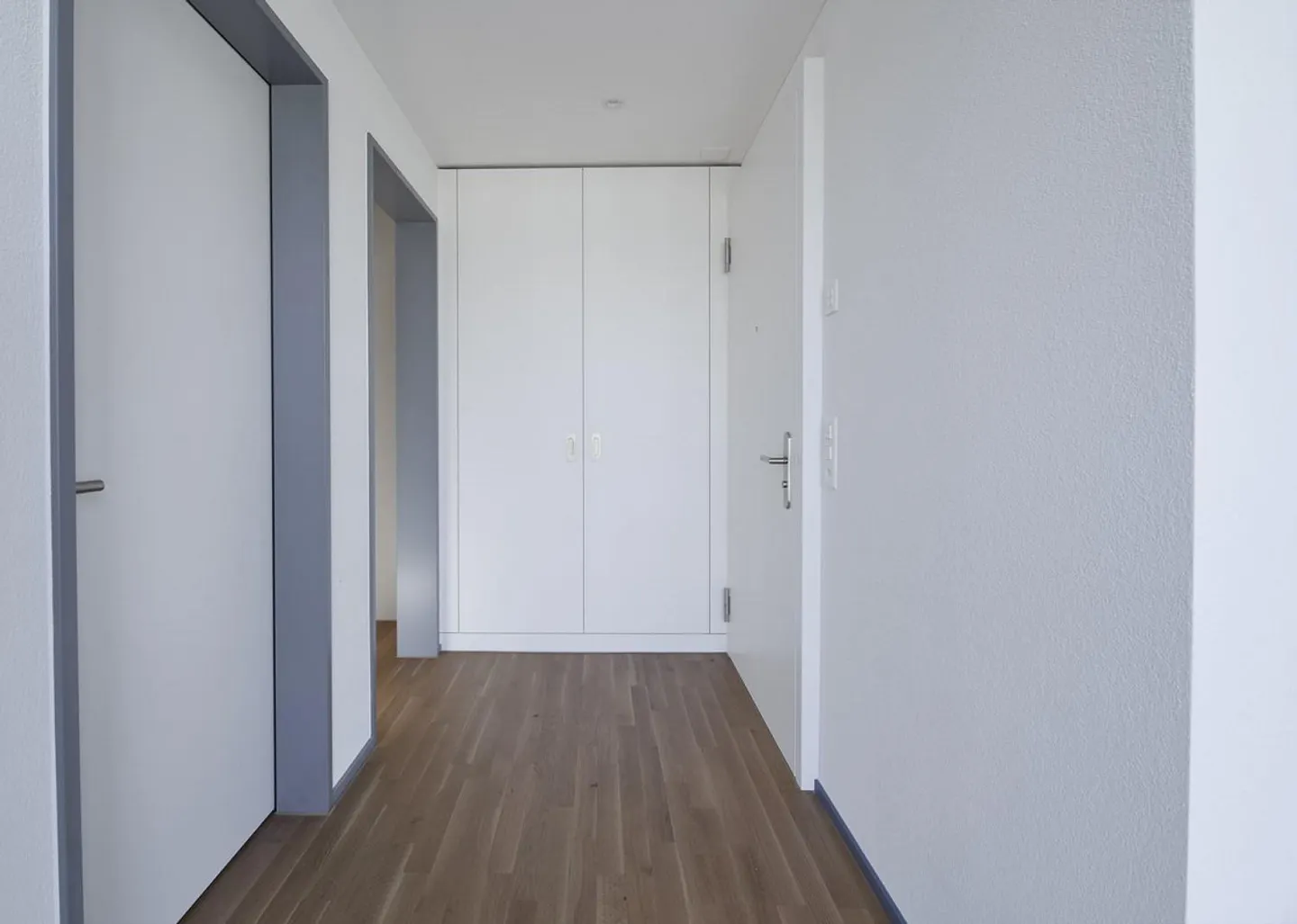 Appartement loft élégant avec terrasse et loggia - Photo 5 sur 9