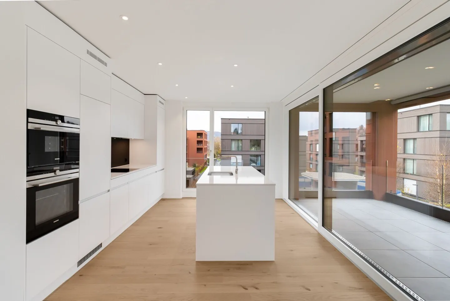 Appartement moderne 5.5 pièces - Photo 3 sur 15