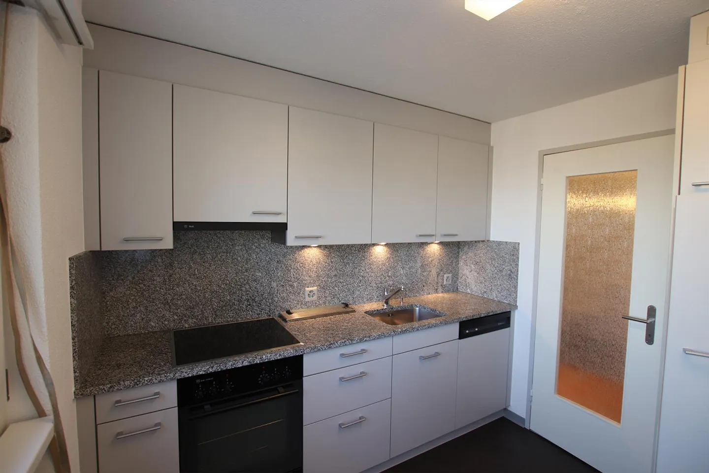 3 room apartment - Photo 2 of 6
