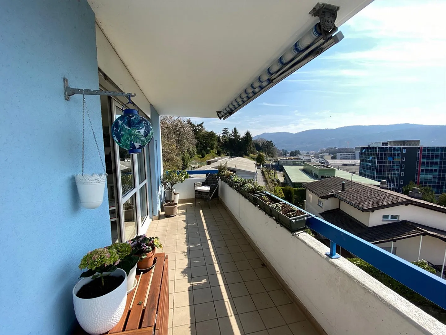 APPARTAMENTO 4.5 LOCALI - OTTIMA SOLUZIONE PER FAMIGLIE!!! - Foto 3 di 9