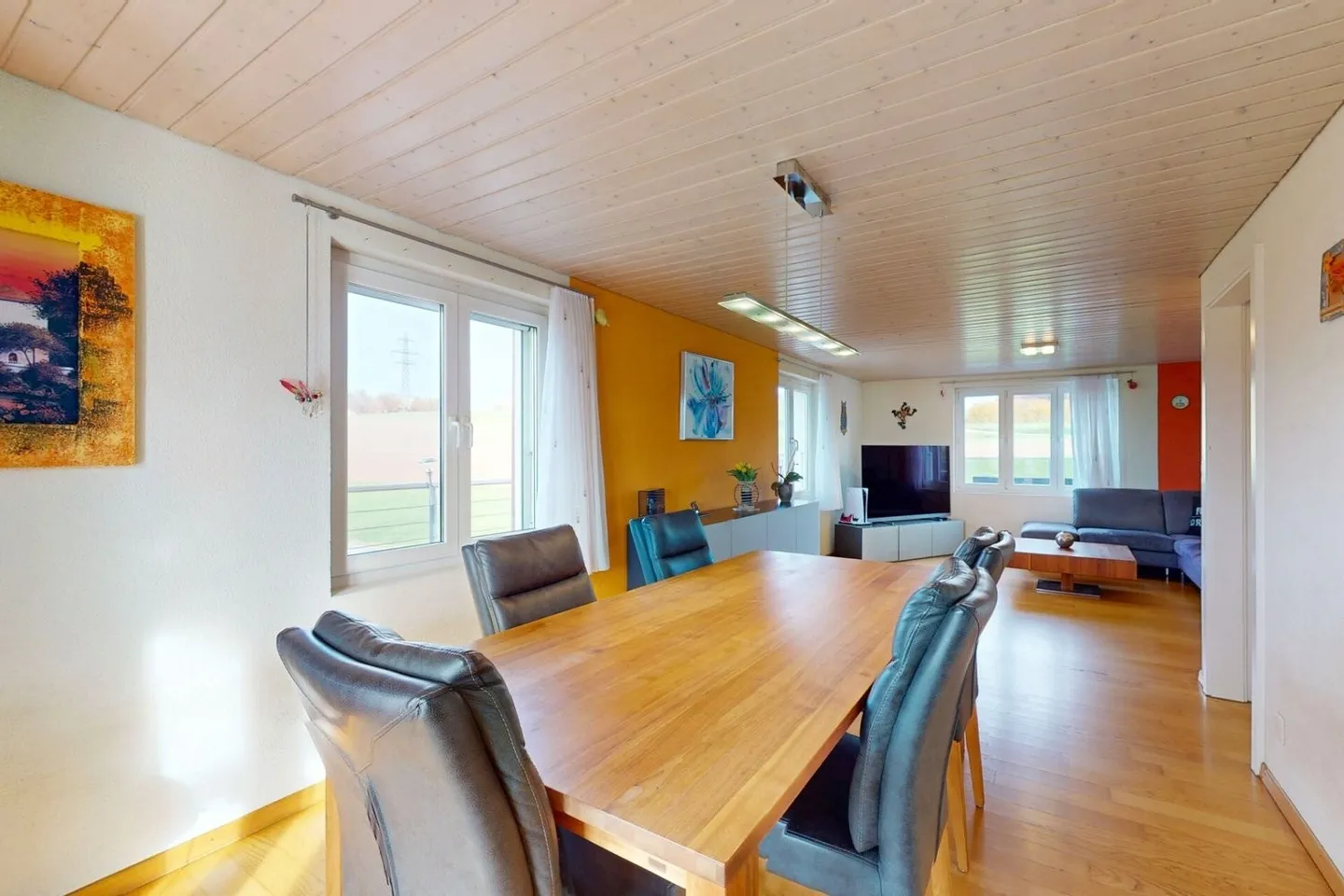 Affascinante casa residenziale con laboratorio e panorama alpino - Foto 12 di 13