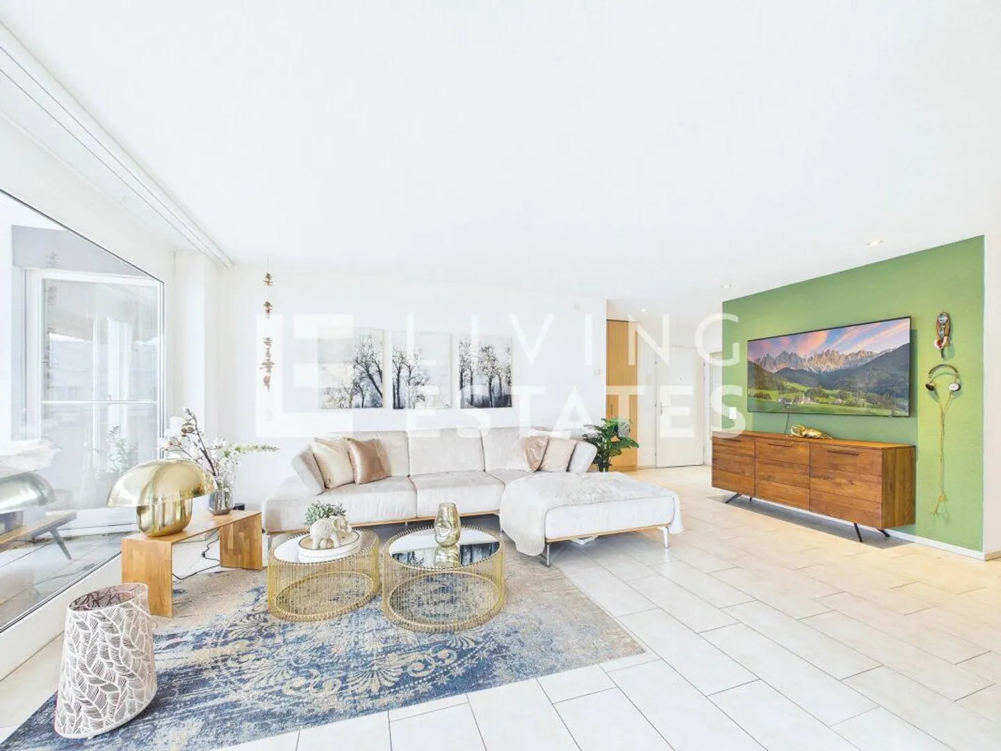 THE TERRACE - ELEGANT. CHARMING. INVITING. - Photo 3 of 17