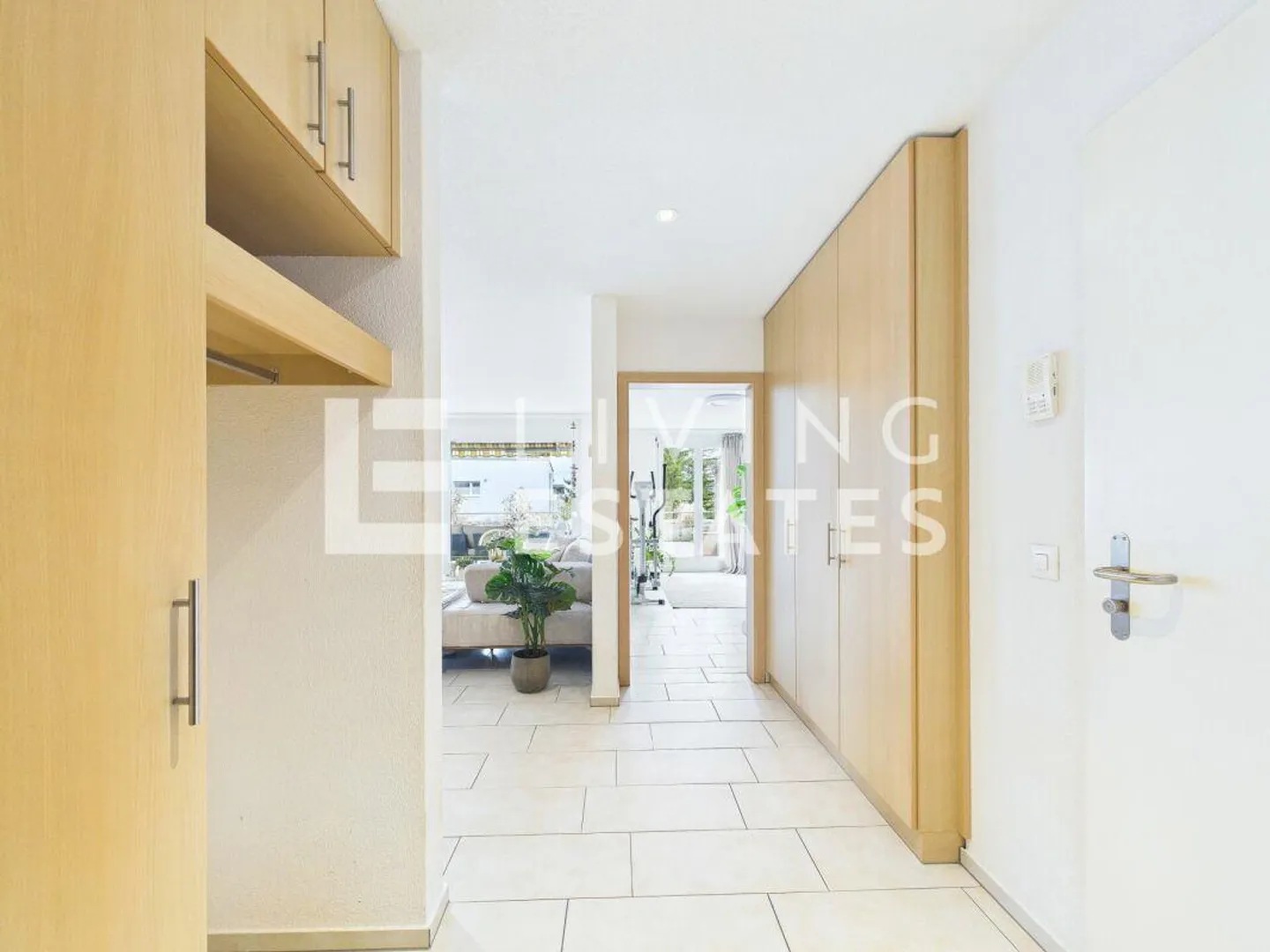 THE TERRACE - ELEGANT. CHARMING. INVITING. - Photo 2 of 17