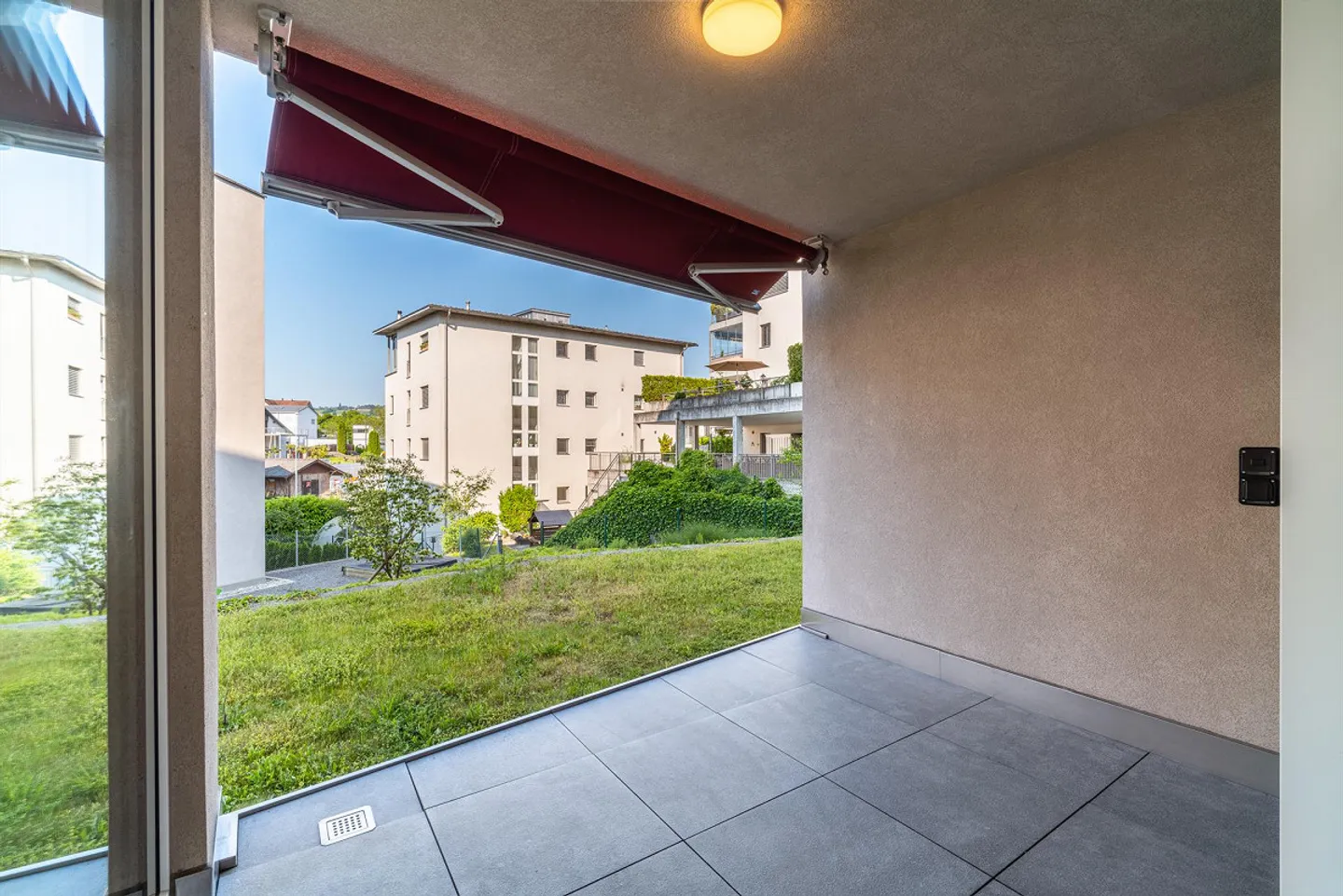 Bella moderna appartamento di 2,5 stanze - Foto 5 di 8