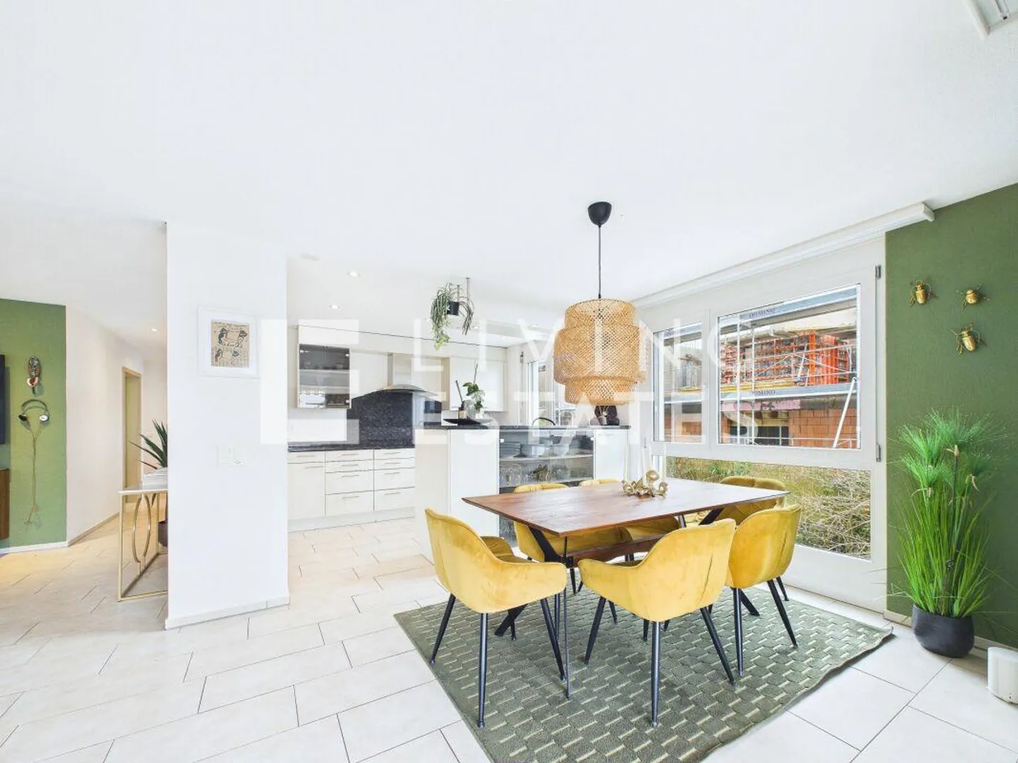 THE TERRACE - ELEGANT. CHARMING. INVITING. - Photo 6 of 17