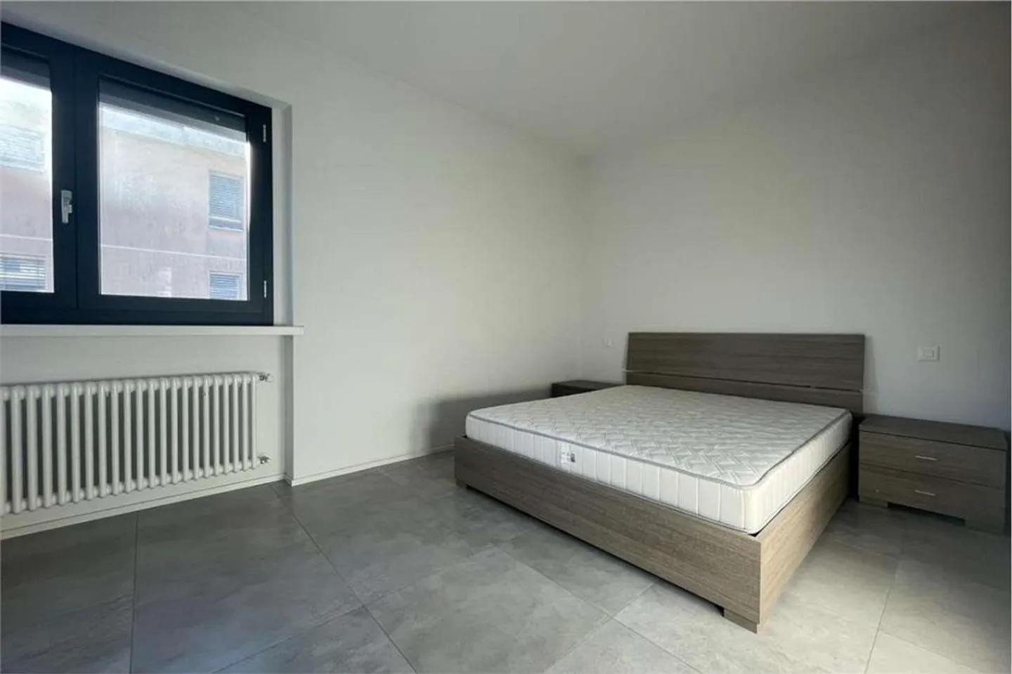 Lugano : récent penthouse 4.5 pièces meublé à neuf - Photo 6 sur 12