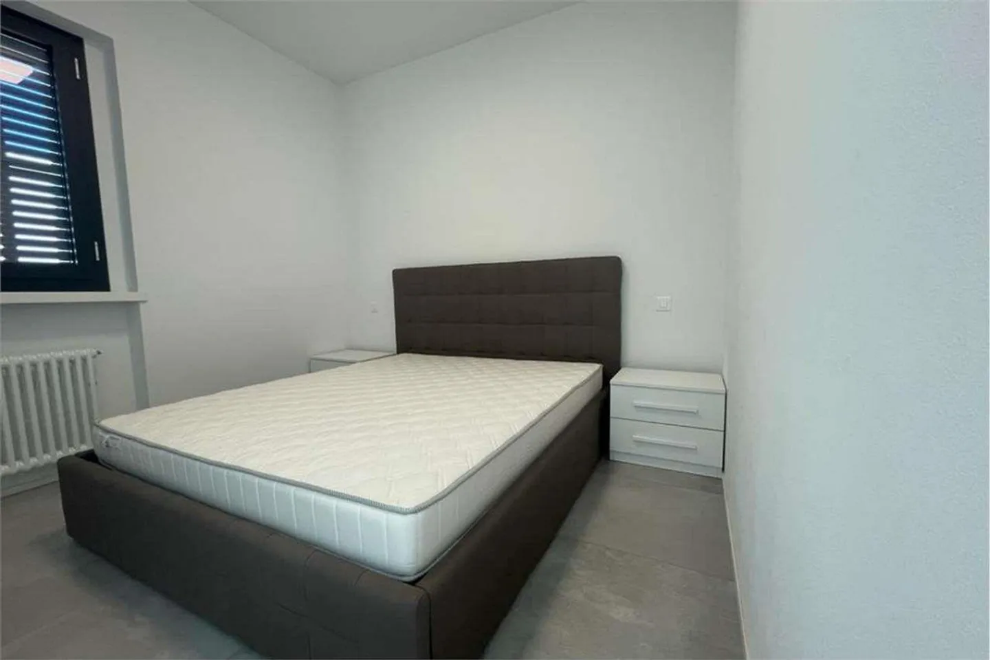 Lugano : récent penthouse 4.5 pièces meublé à neuf - Photo 7 sur 12