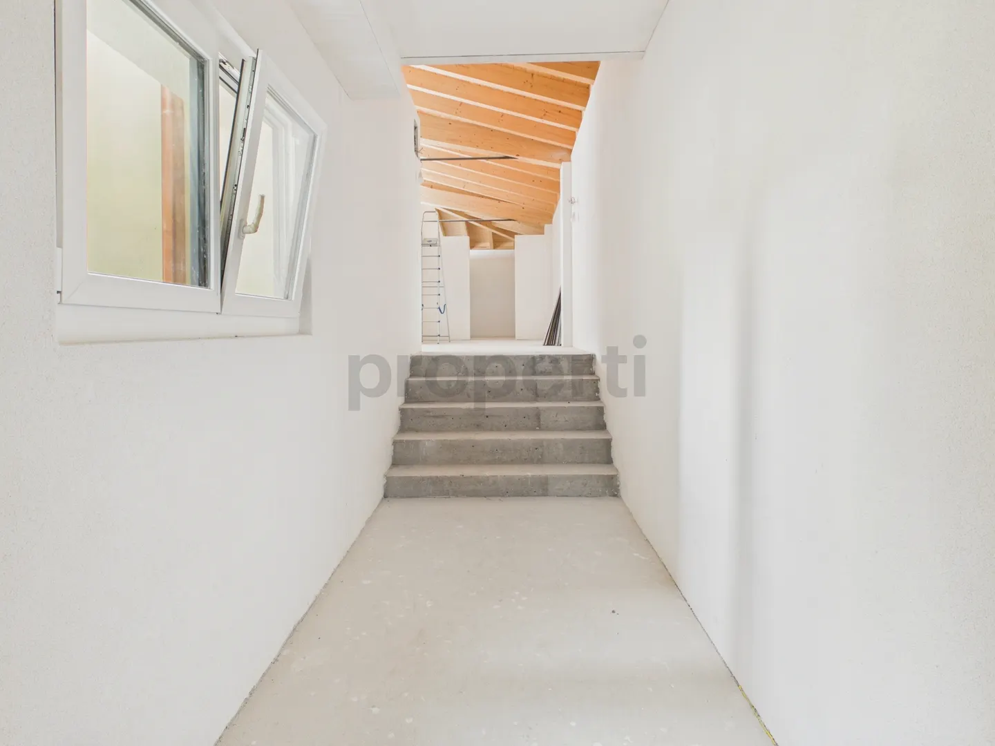 Appartement spacieux, entièrement rénové ! - Photo 5 sur 11