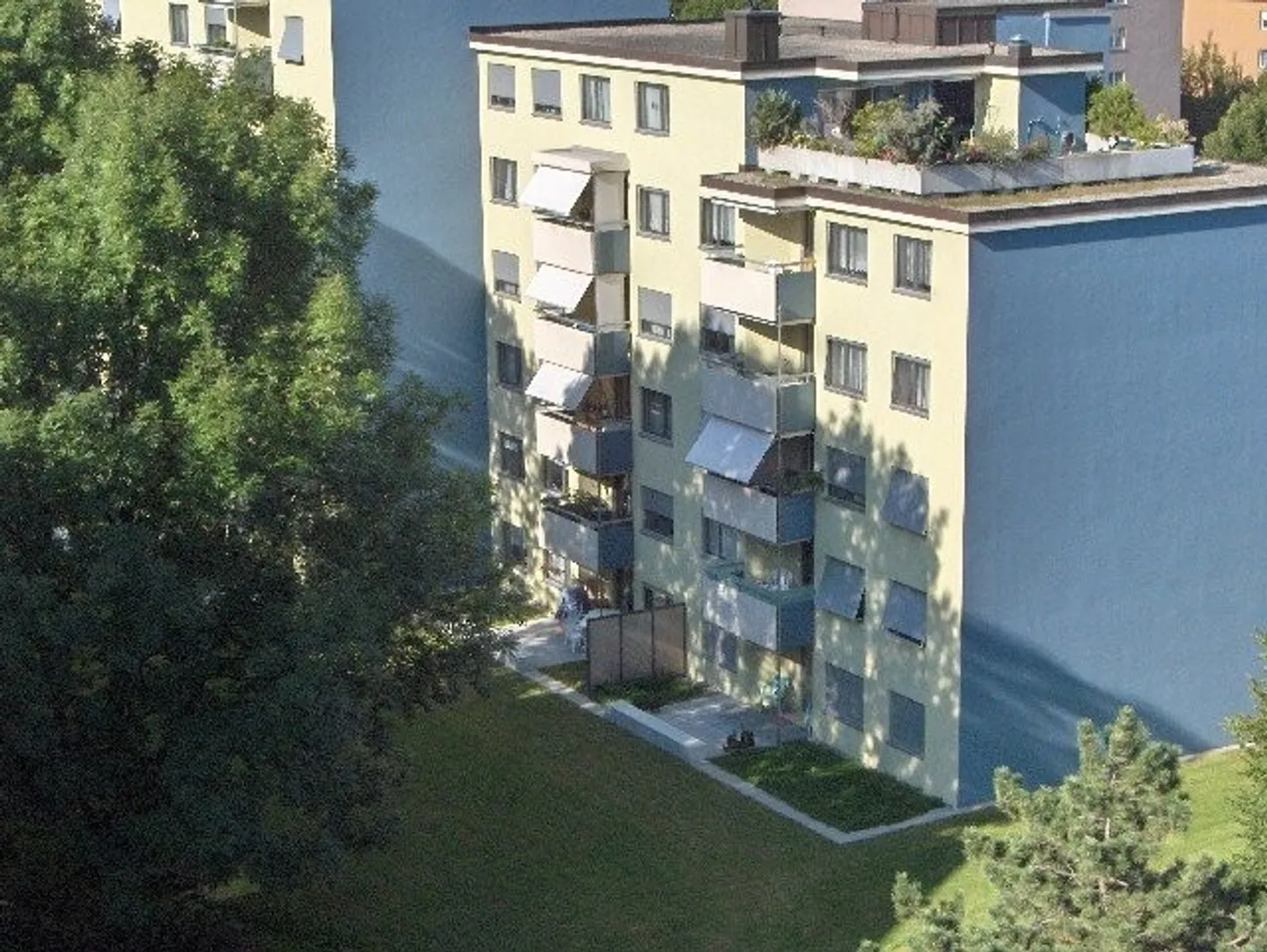 Appartamento 4.5 stanze - Foto 1 di 9