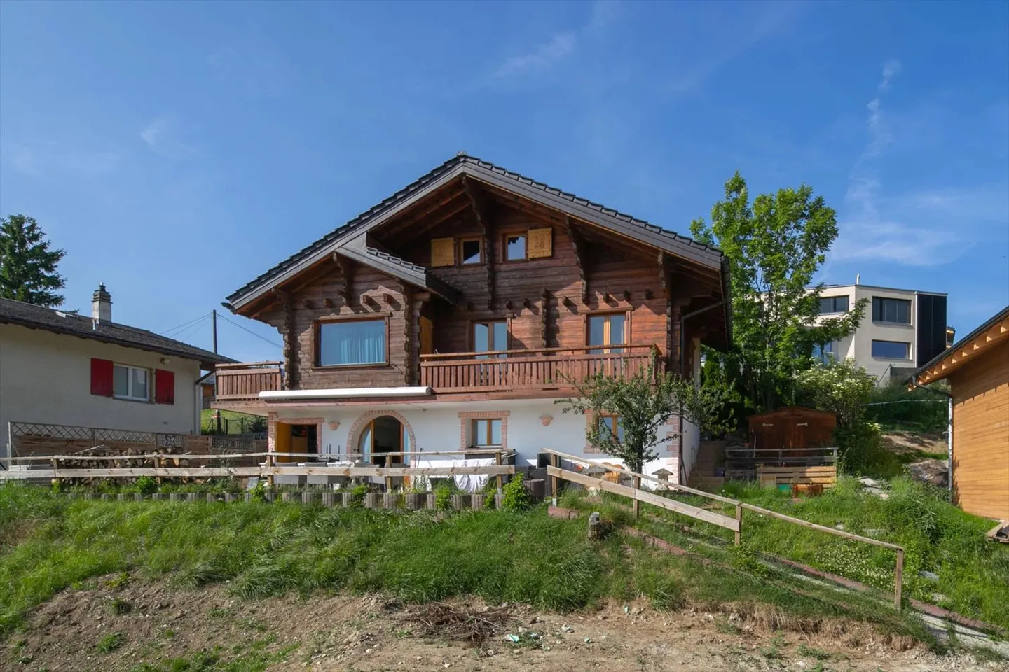 Chalet a Lens con vista mozzafiato sulla valle - Foto 1 di 12