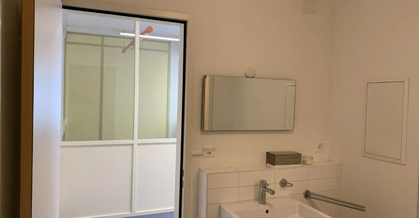 Bureaux de premier choix à La Tour-de-Peilz - Photo 3 sur 11