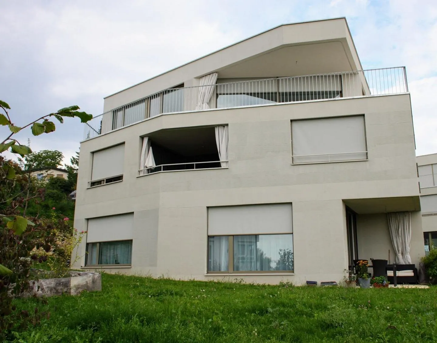 Appartamento da sogno per una famiglia nel paradiso fiscale - Foto 1 di 8