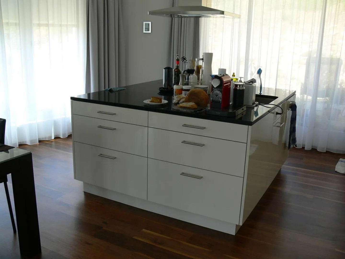 Appartamento da sogno per una famiglia nel paradiso fiscale - Foto 4 di 8