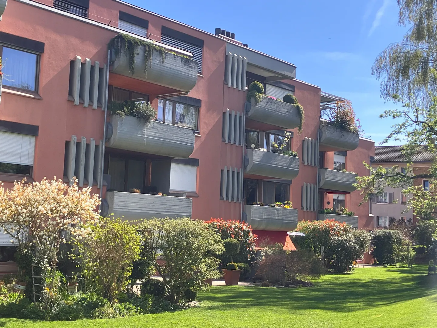 Charmant Appartement avec Jardin - Photo 1 sur 8