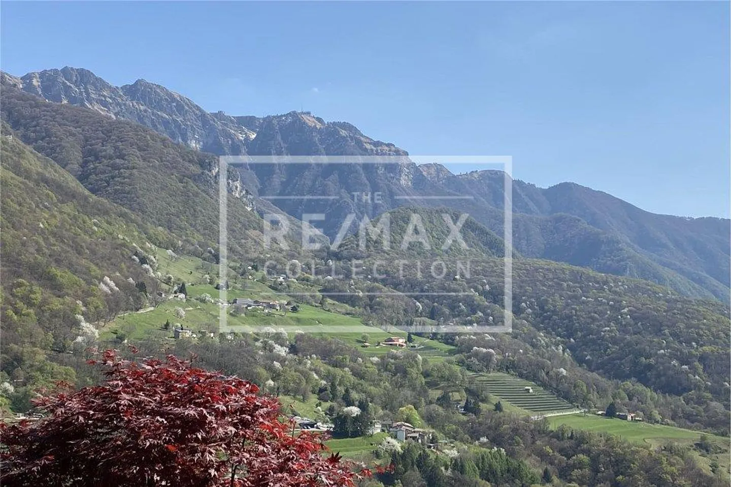 Design Villa im Grünen von Arogno - Traumhafter Panoramablick! - Foto 9 di 13