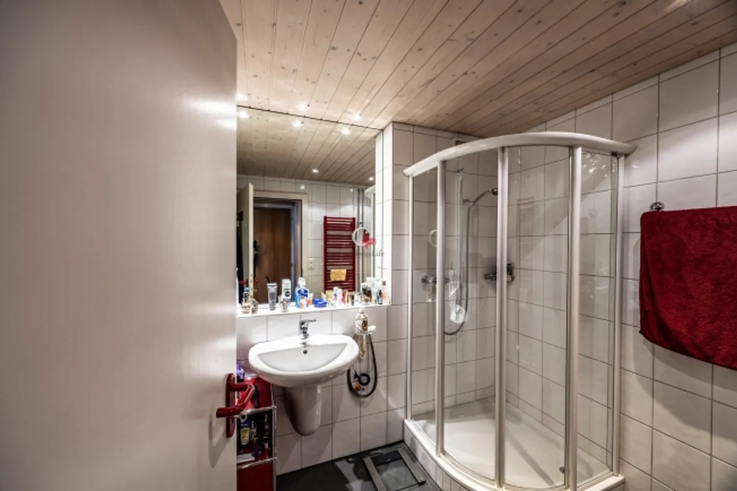 Living and Working in an Ideal Location - Photo 9 of 15