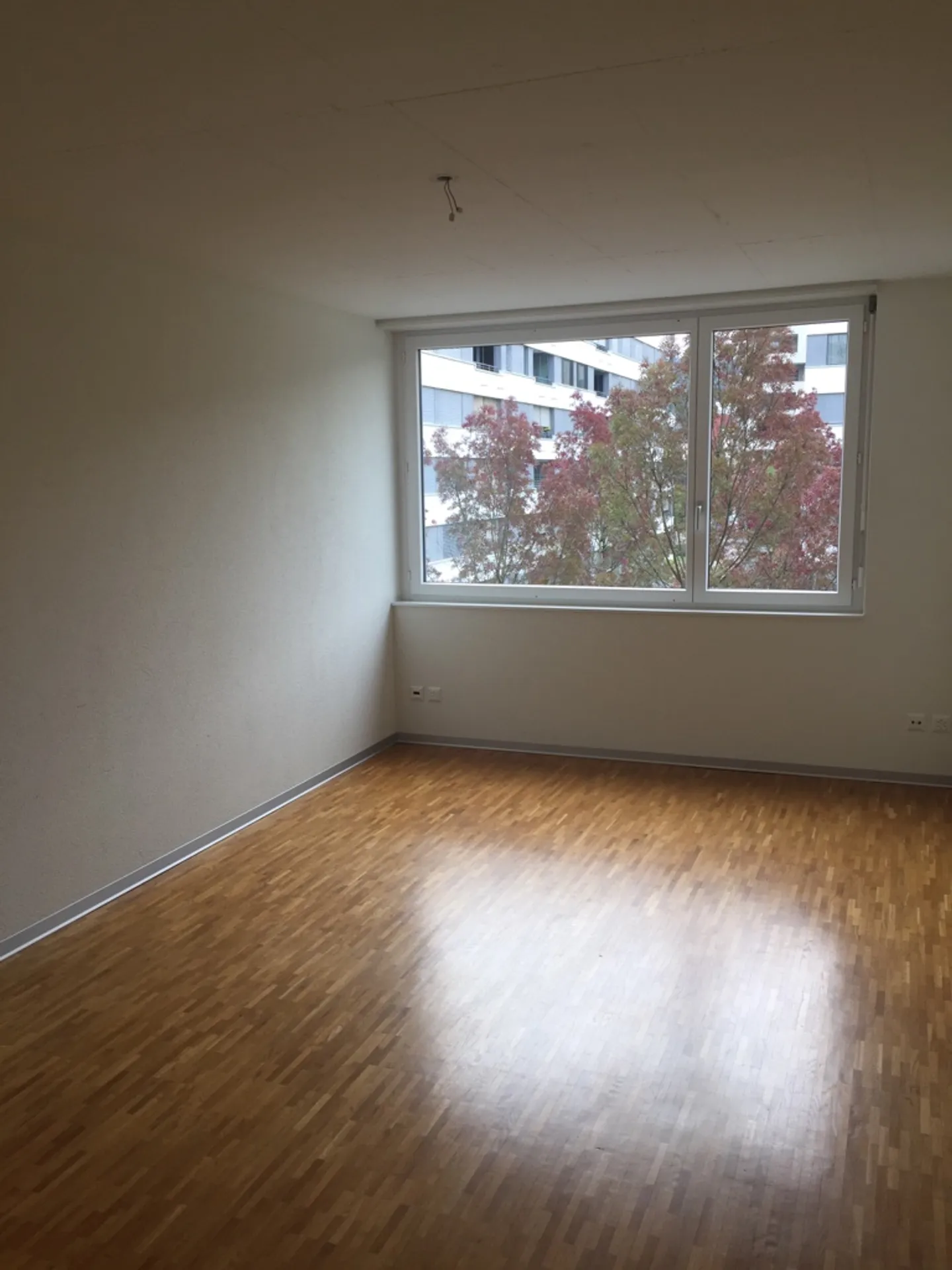 Appartement 2.5 pièces - Foto 4 von 4