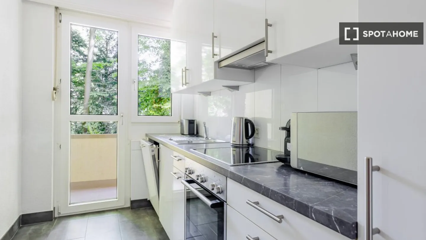 Apartment for rent - Photo 5 of 18