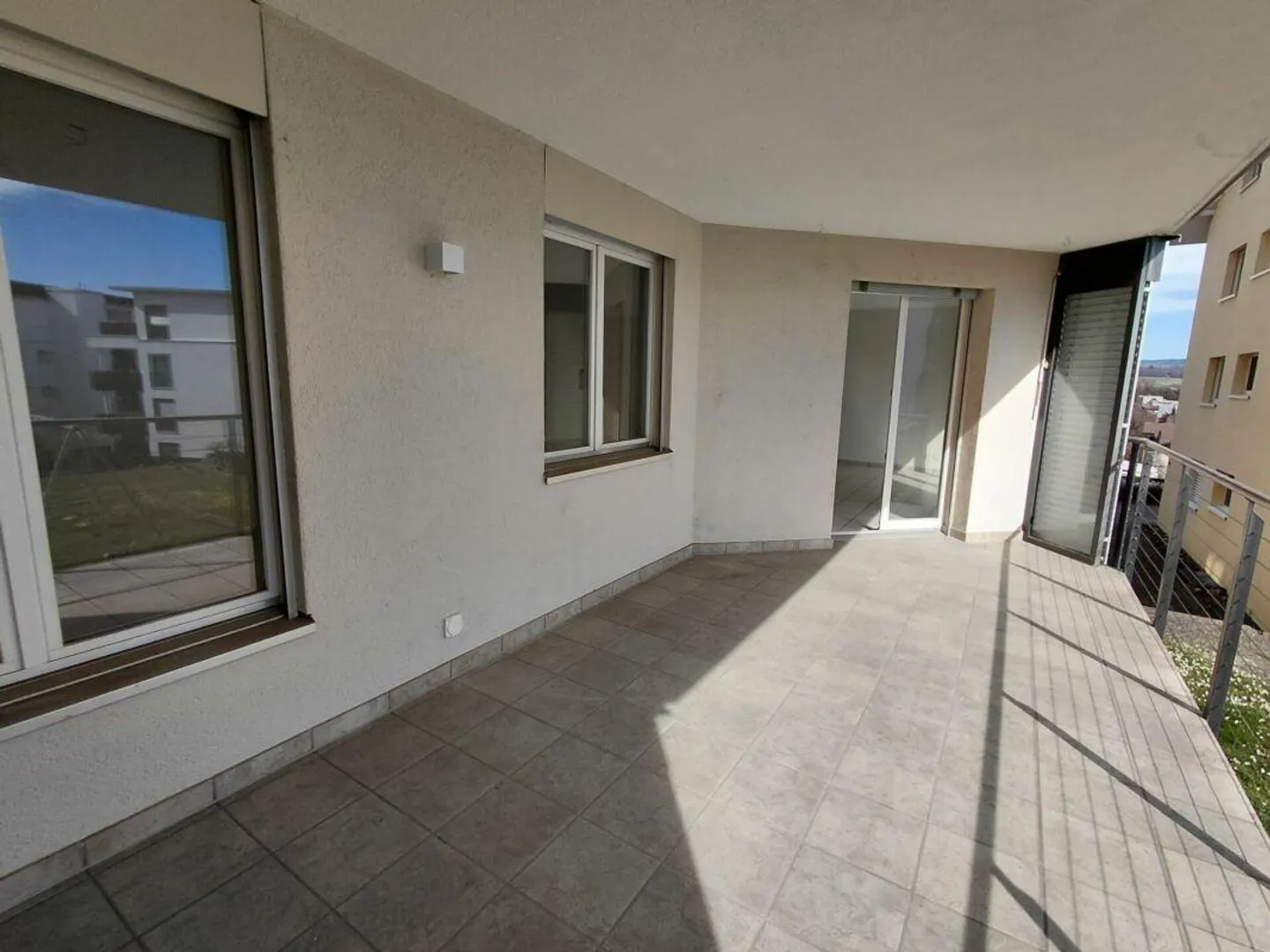 Accogliente appartamento di 4 1/2 locali in posizione tranquilla - Foto 2 di 8