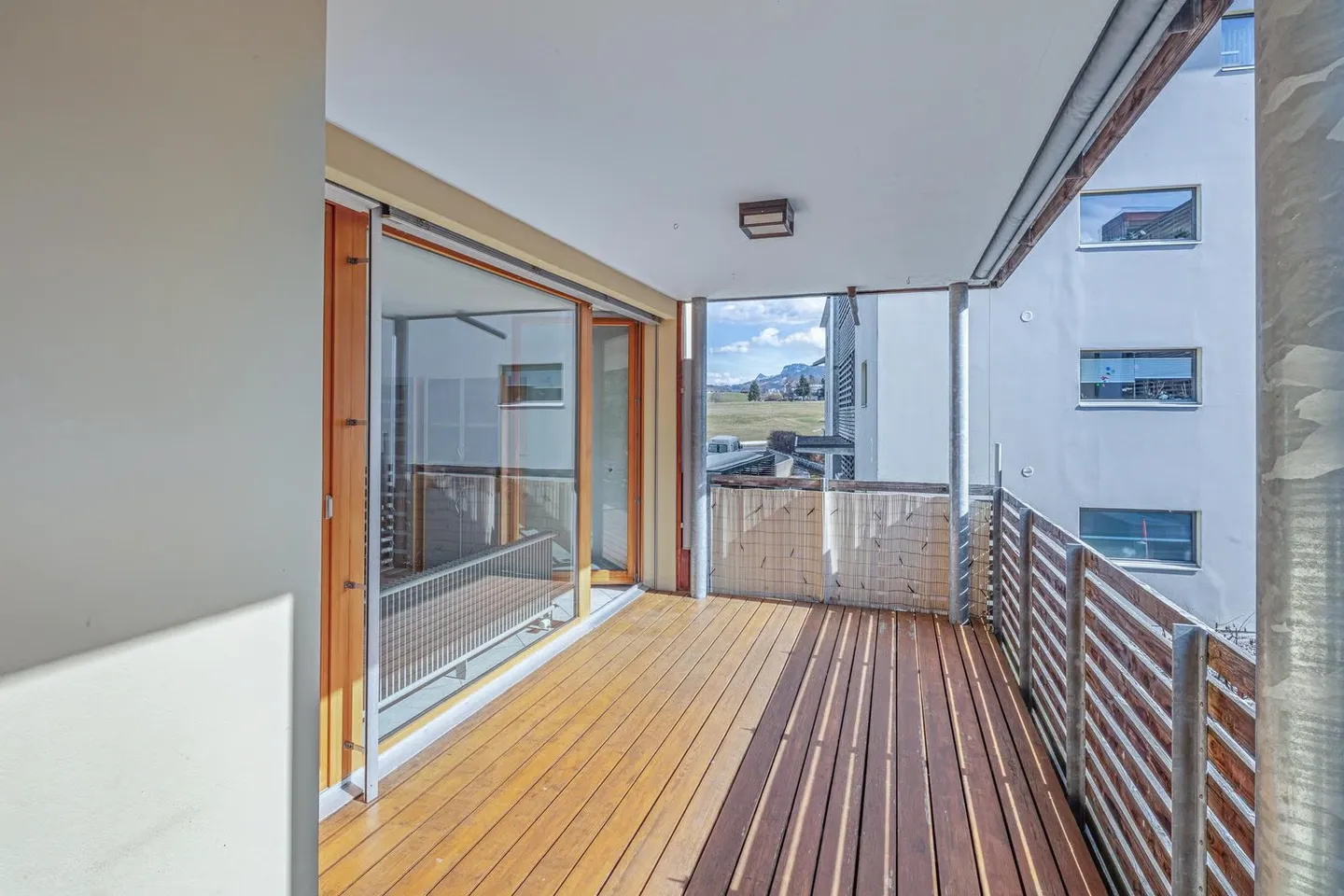 Geräumige Wohnung mit sonniger Terrasse - Foto 6 von 8