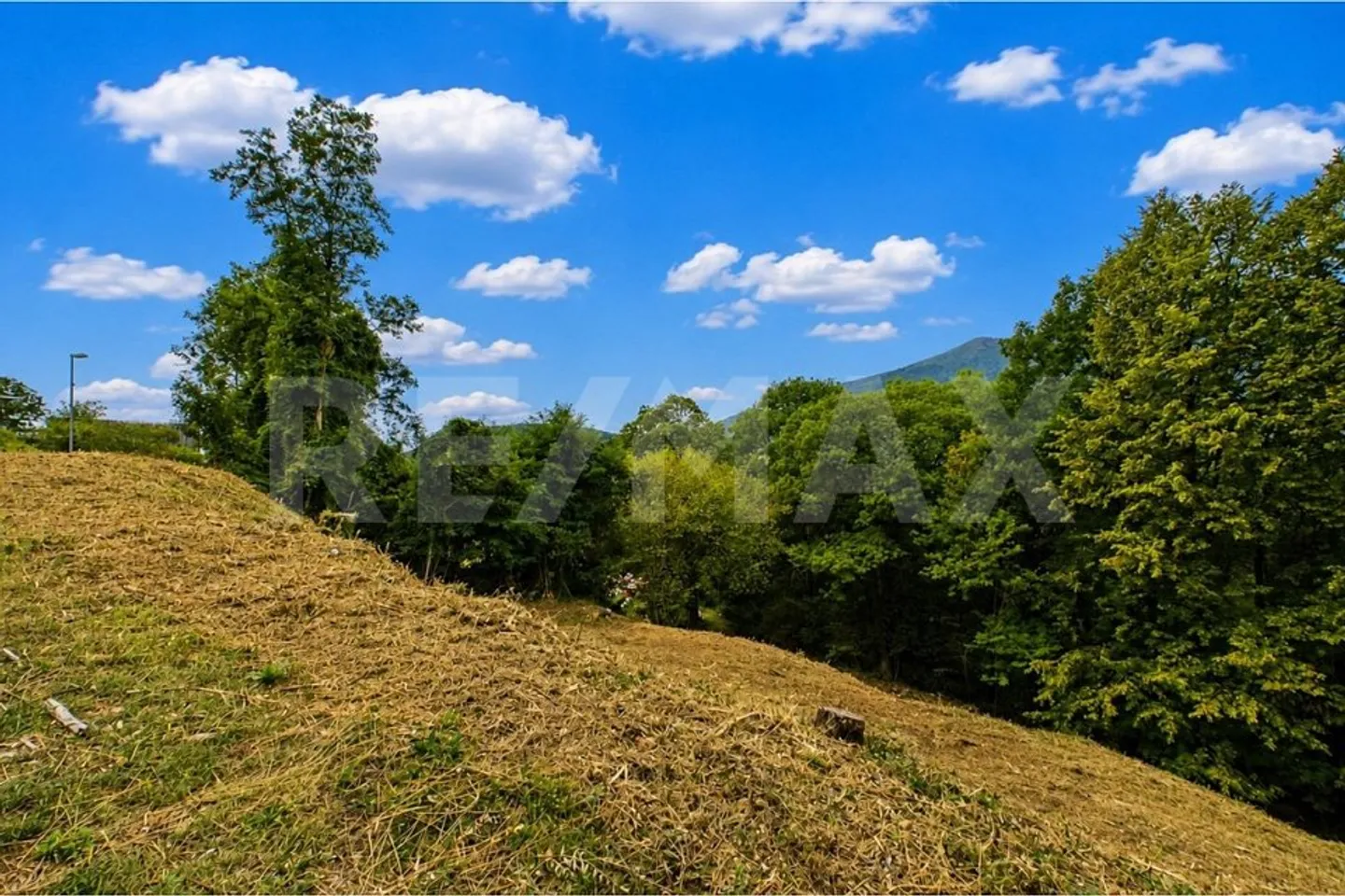 Constructible plot for sale - Photo 5 of 13