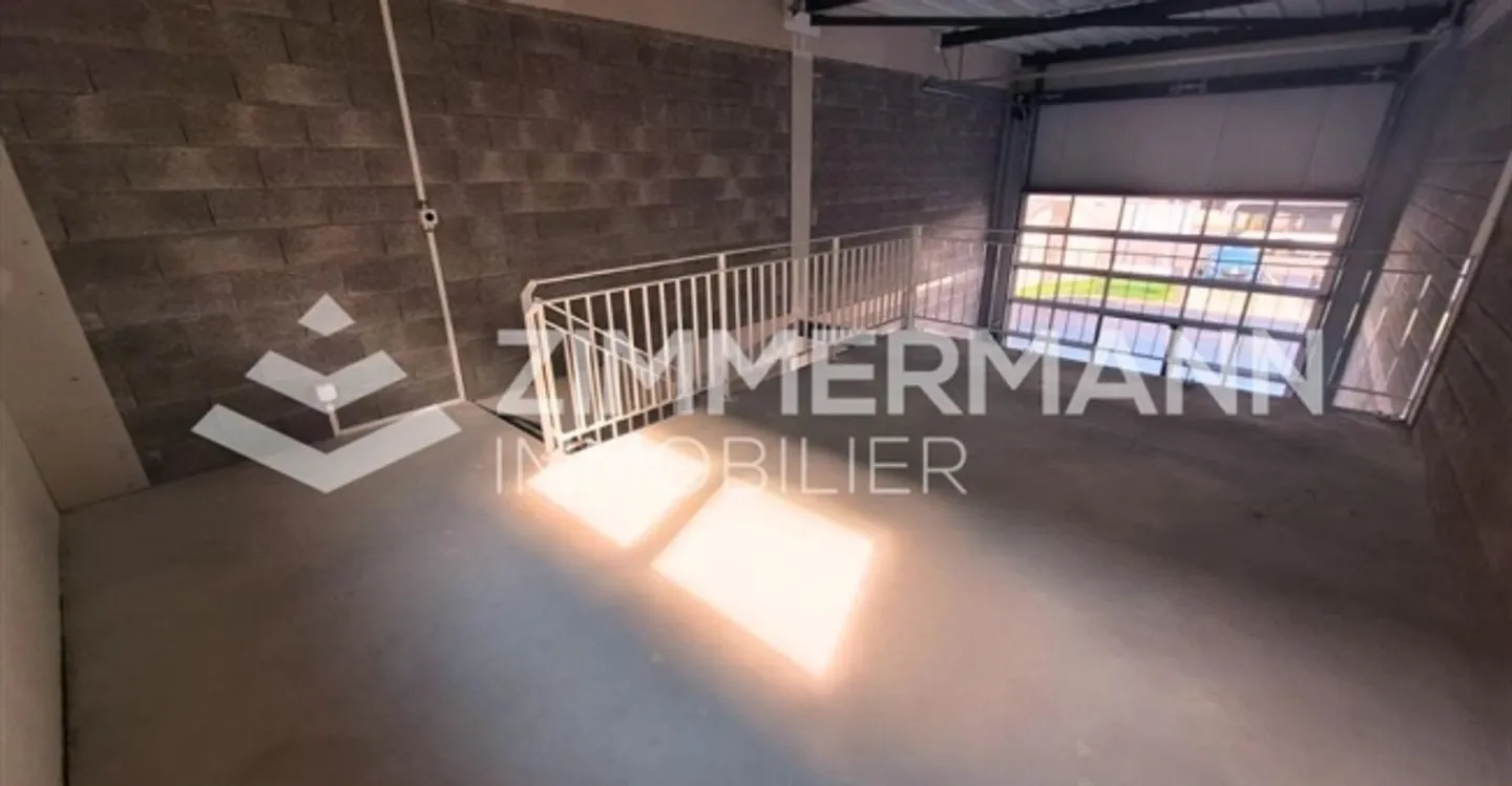 Immeuble mixte à louer - Photo 9 sur 11