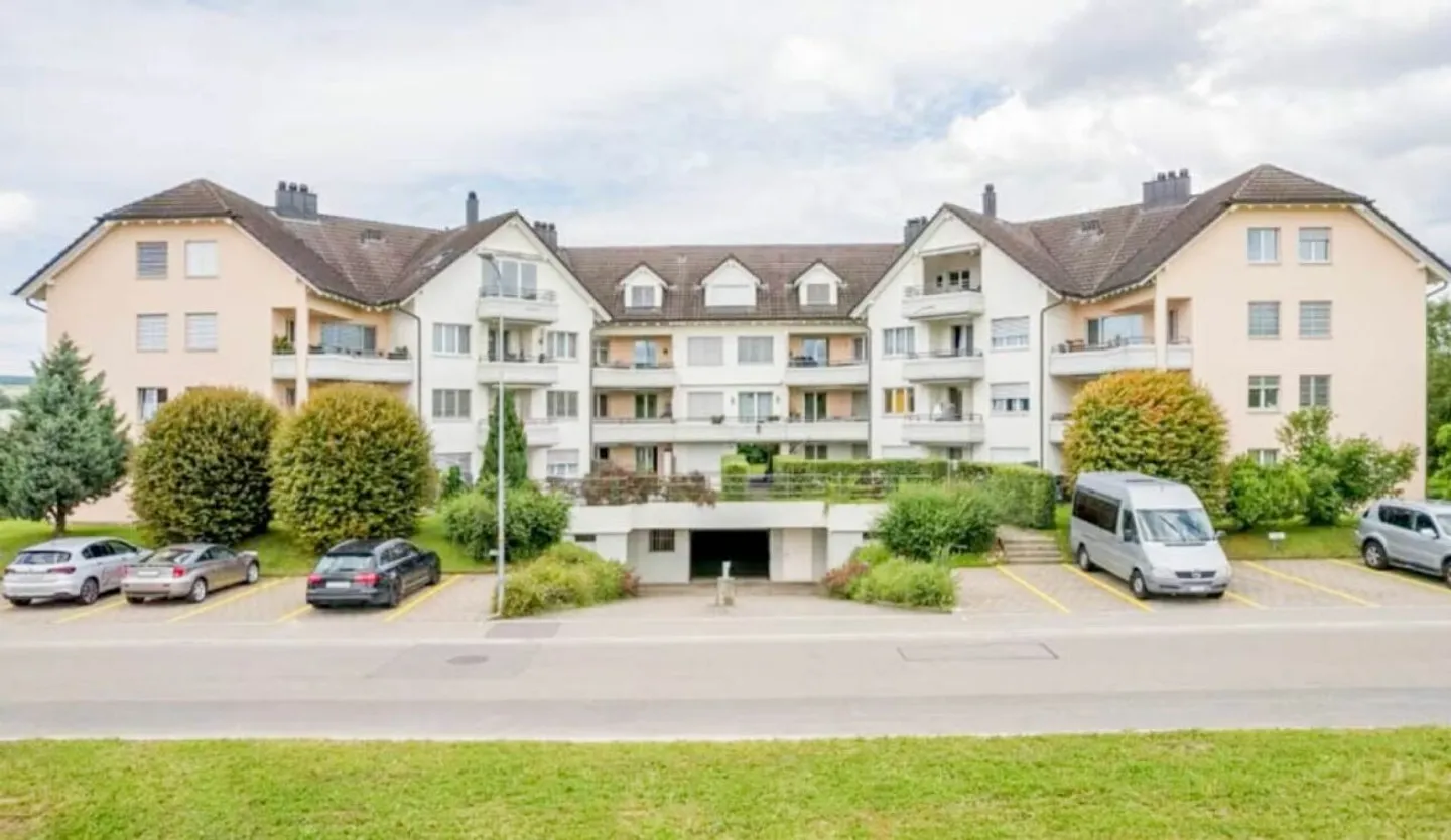 Appartamento con giardino in una casa multifamiliare adatta ai bambini - Foto 2 di 14