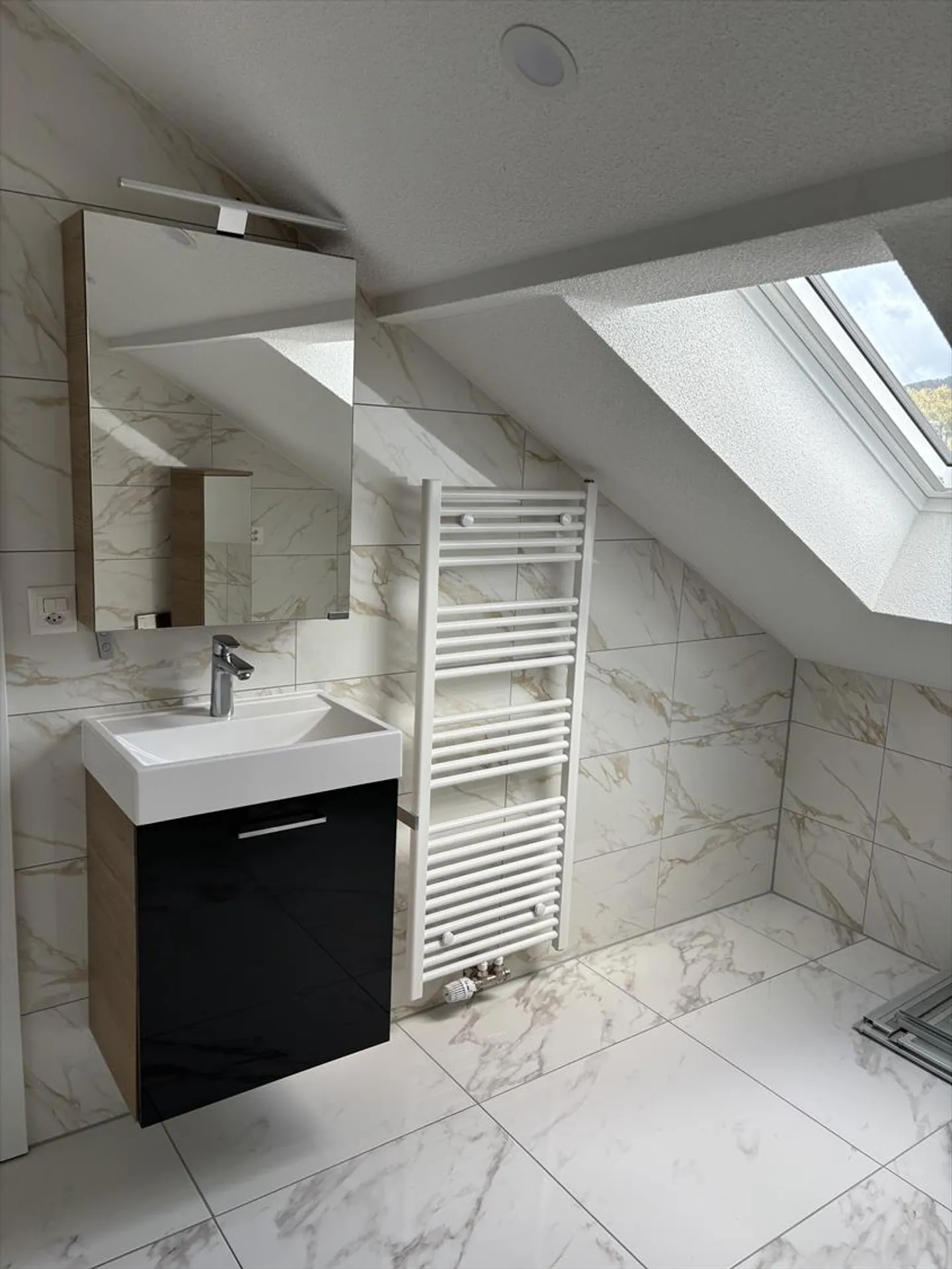 Appartement 2.5 pièces - Photo 3 sur 13