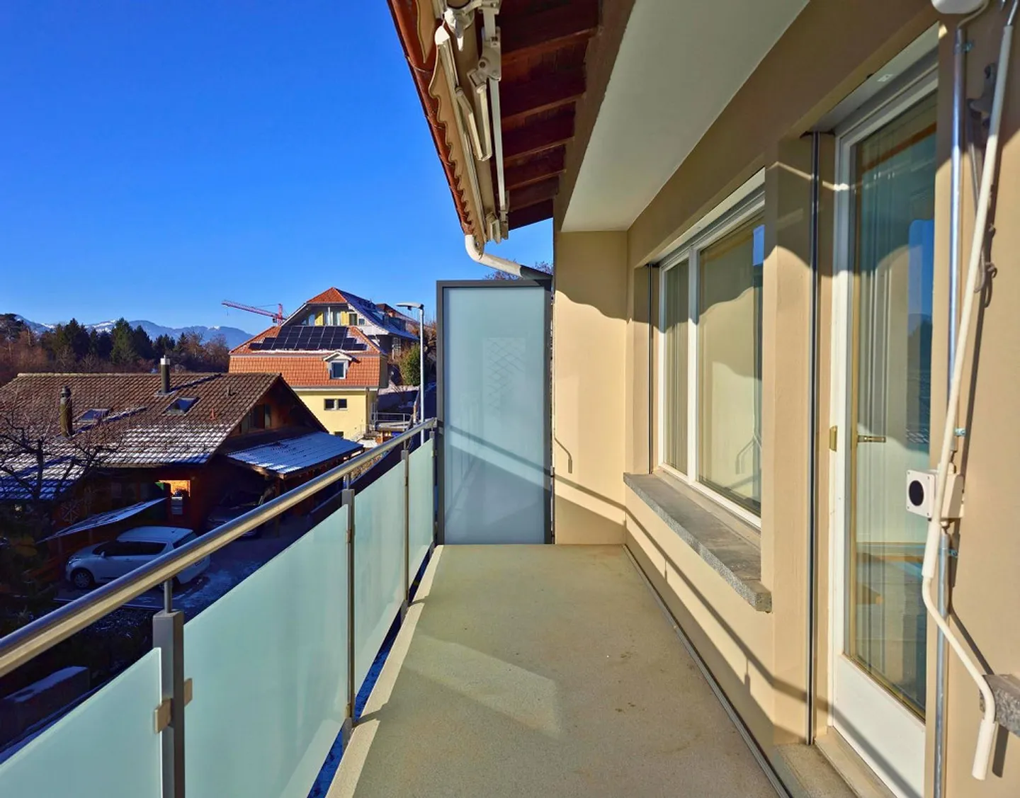 Appartement 4½ pièces ensoleillé et rénové à Hünibach ! - Photo 7 sur 13