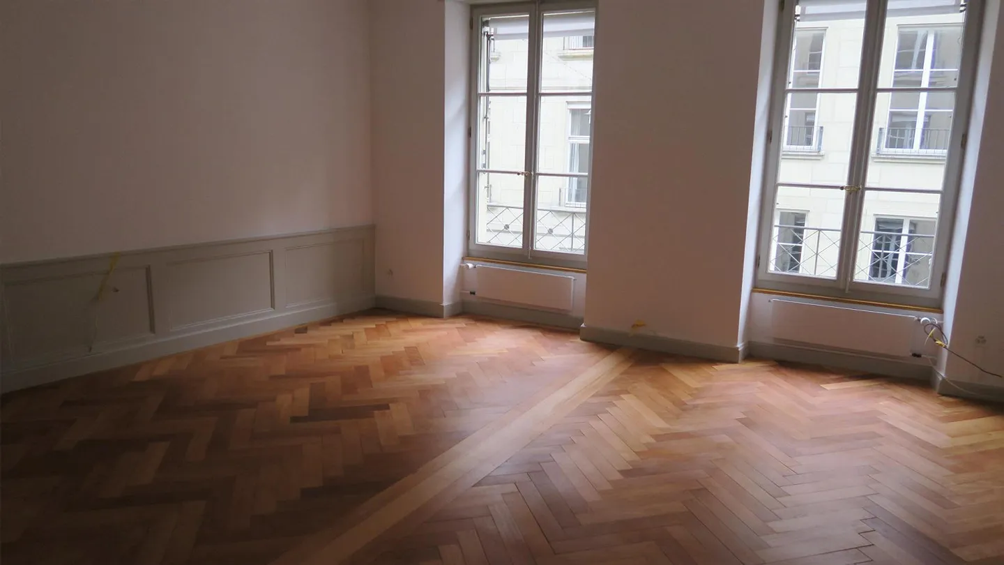 Appartamento nel centro storico con fascino storico - Foto 3 di 13