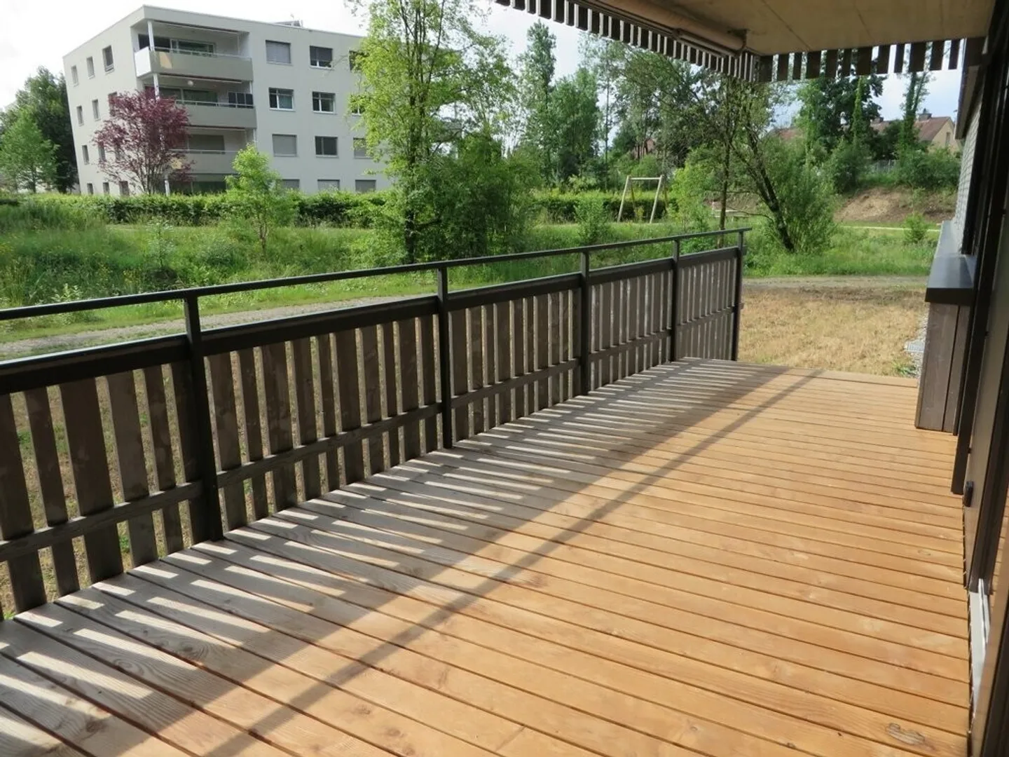 Vivere moderno con loggia - Foto 8 di 8