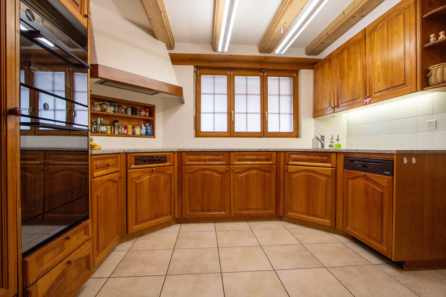 May we introduce: your new apartment - Photo 2 of 14