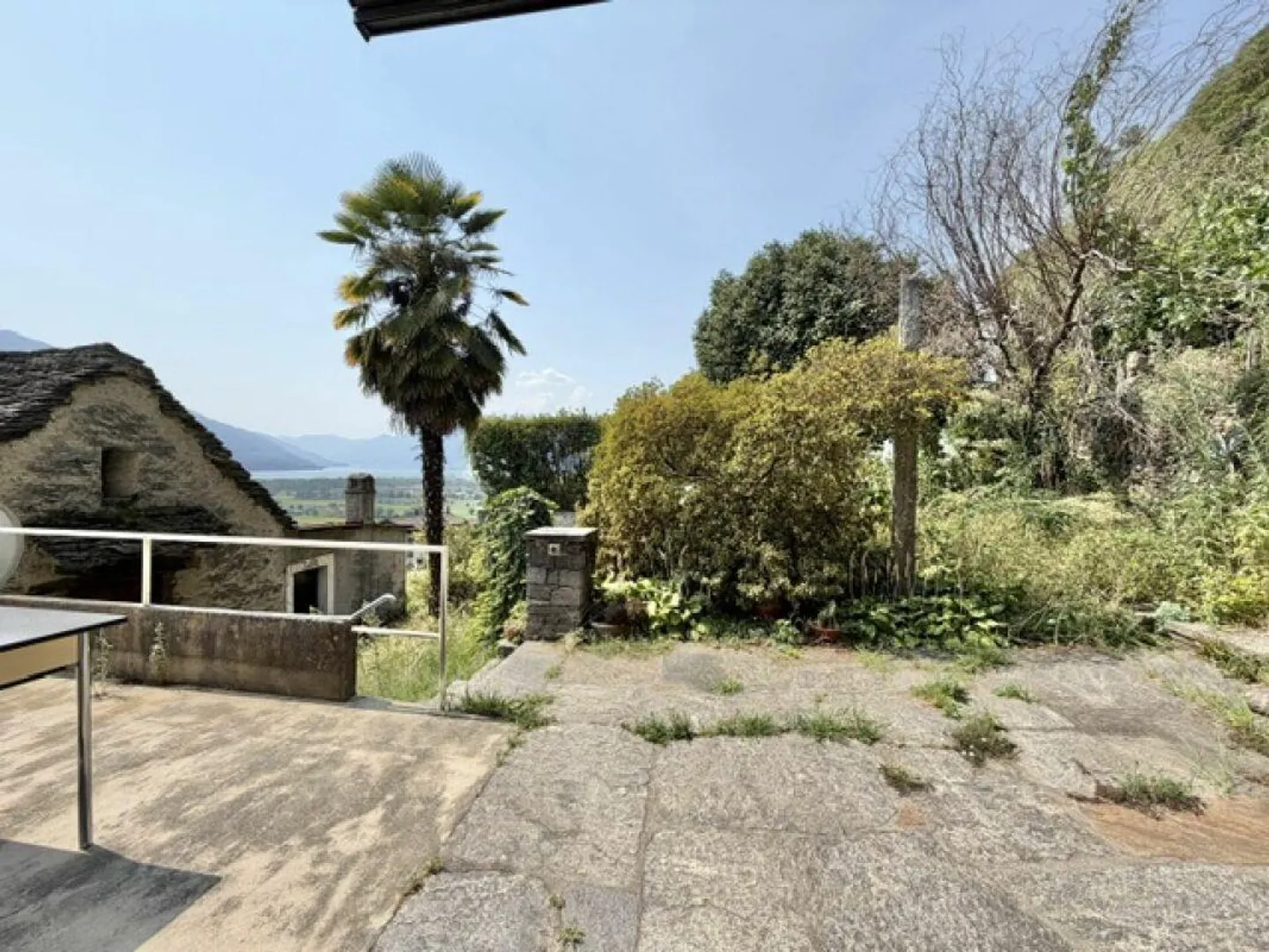 À VENDRE À LAVERTEZZO - TERRAIN À BATIR AVEC VUE SUR LE MAGADINO... - Photo 7 sur 23