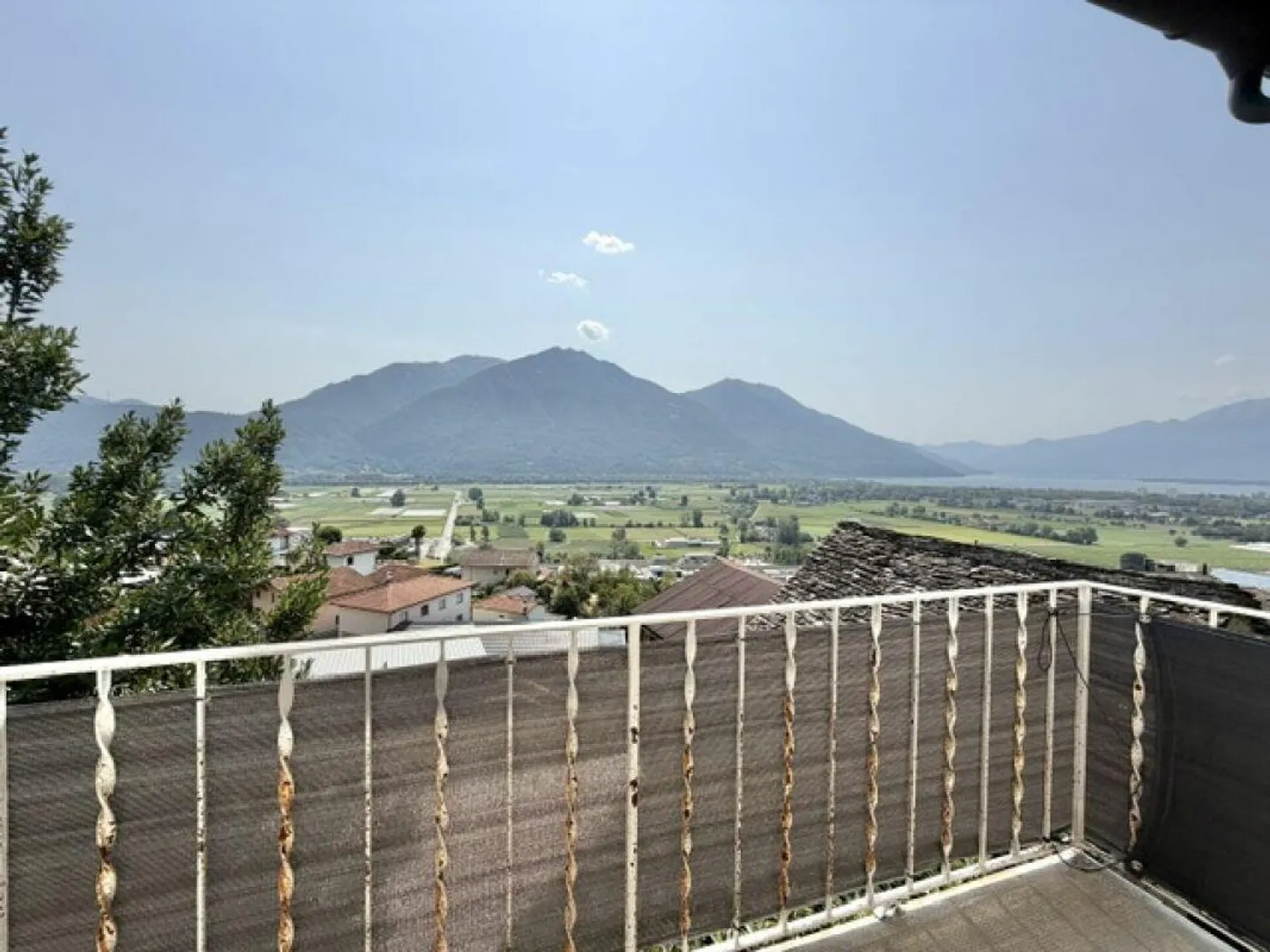 À VENDRE À LAVERTEZZO - TERRAIN À BATIR AVEC VUE SUR LE MAGADINO... - Photo 17 sur 23