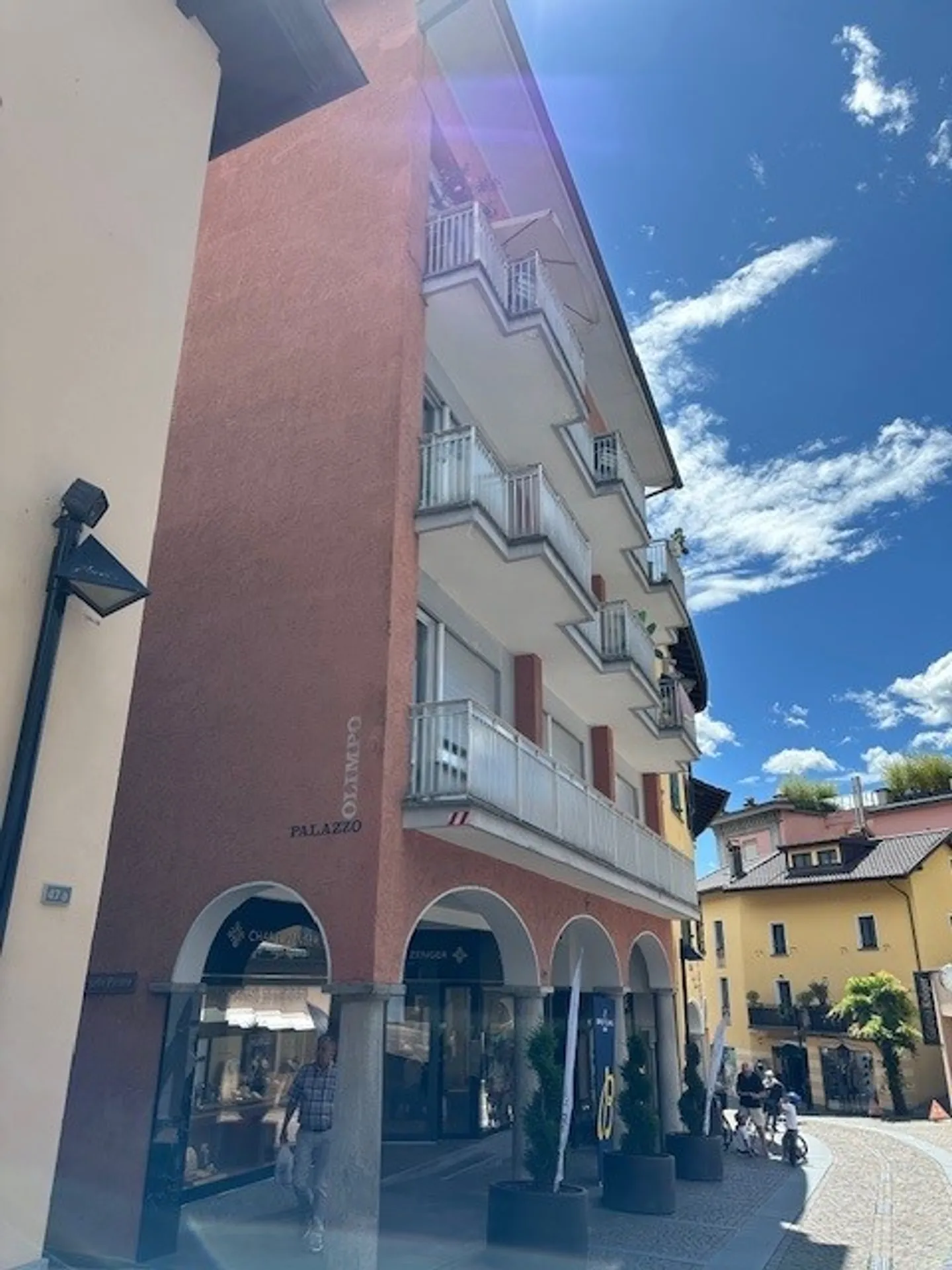 Affittiamo nel nucleo di Ascona bellissimo appartamento di 2.5 locali 1 MESE GRATIS - Foto 1 di 7