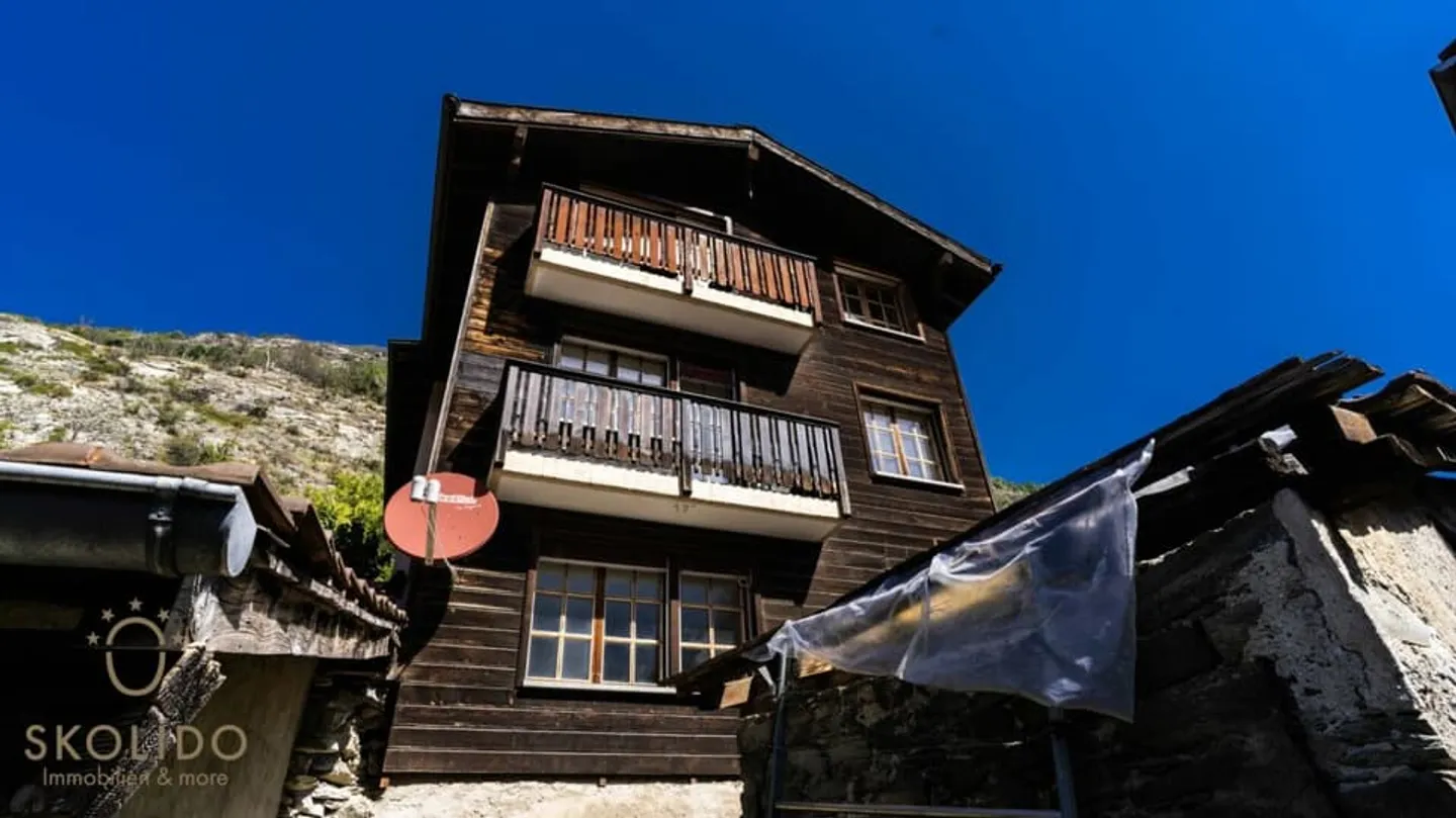 Confortevole appartamento per vacanze con 3 camere a Brigerbad nel sottotetto - Foto 8 di 13