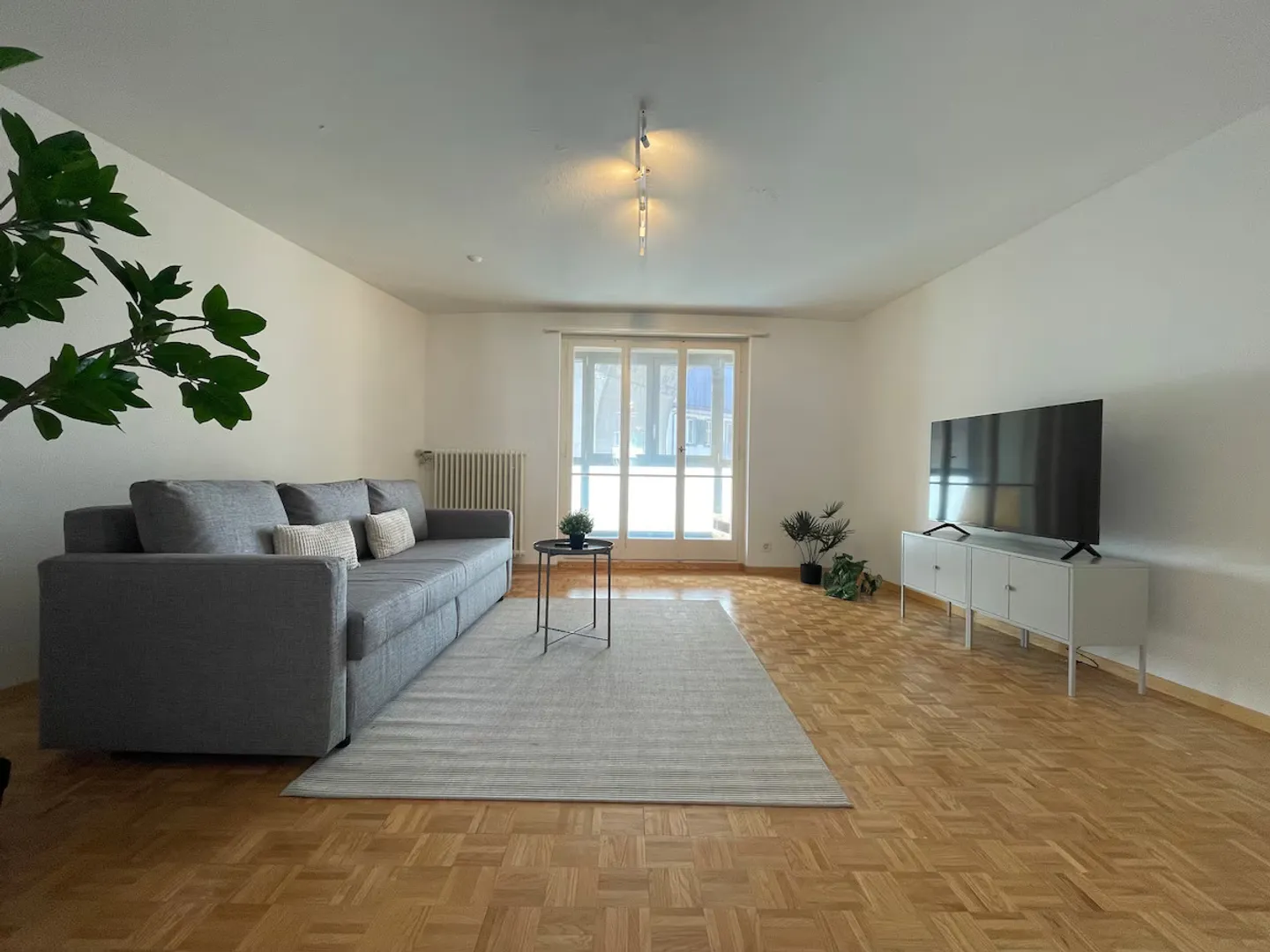 Appartement à louer - Photo 2 sur 8