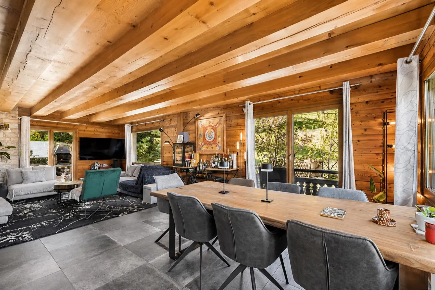 Wunderschönes renoviertes Chalet - Foto 3 von 13