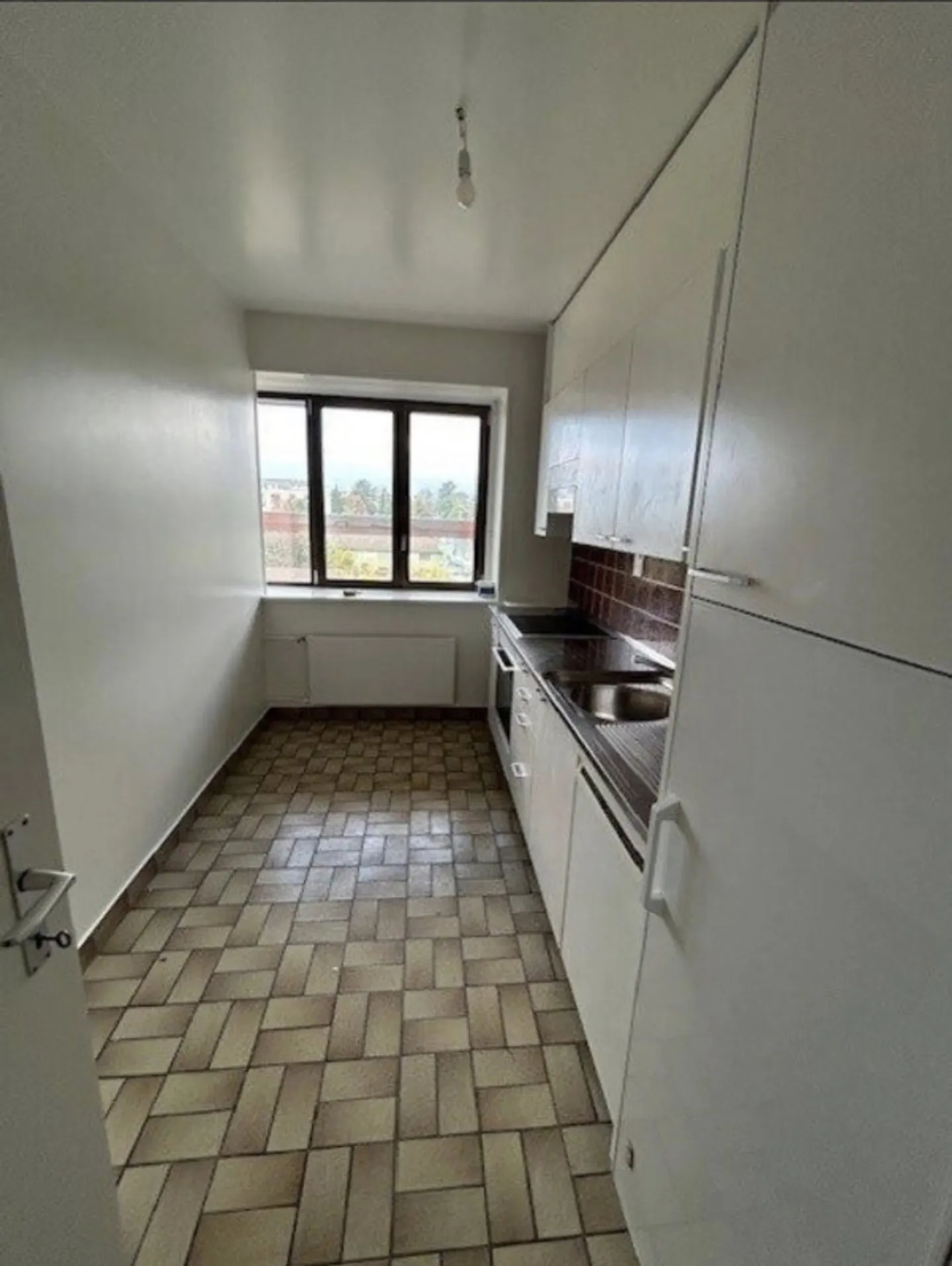 Beautiful 4-room apartment recently renovated - Photo 8 of 8