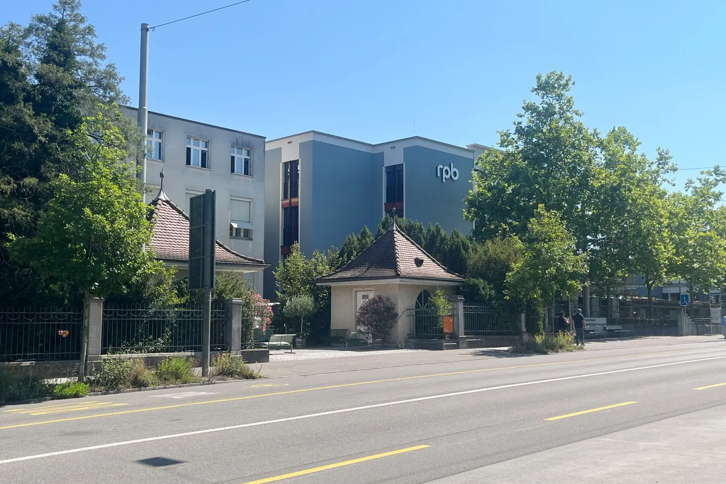 Commercial space on the premises of the Regional Care Center Baden - Photo 1 of 8