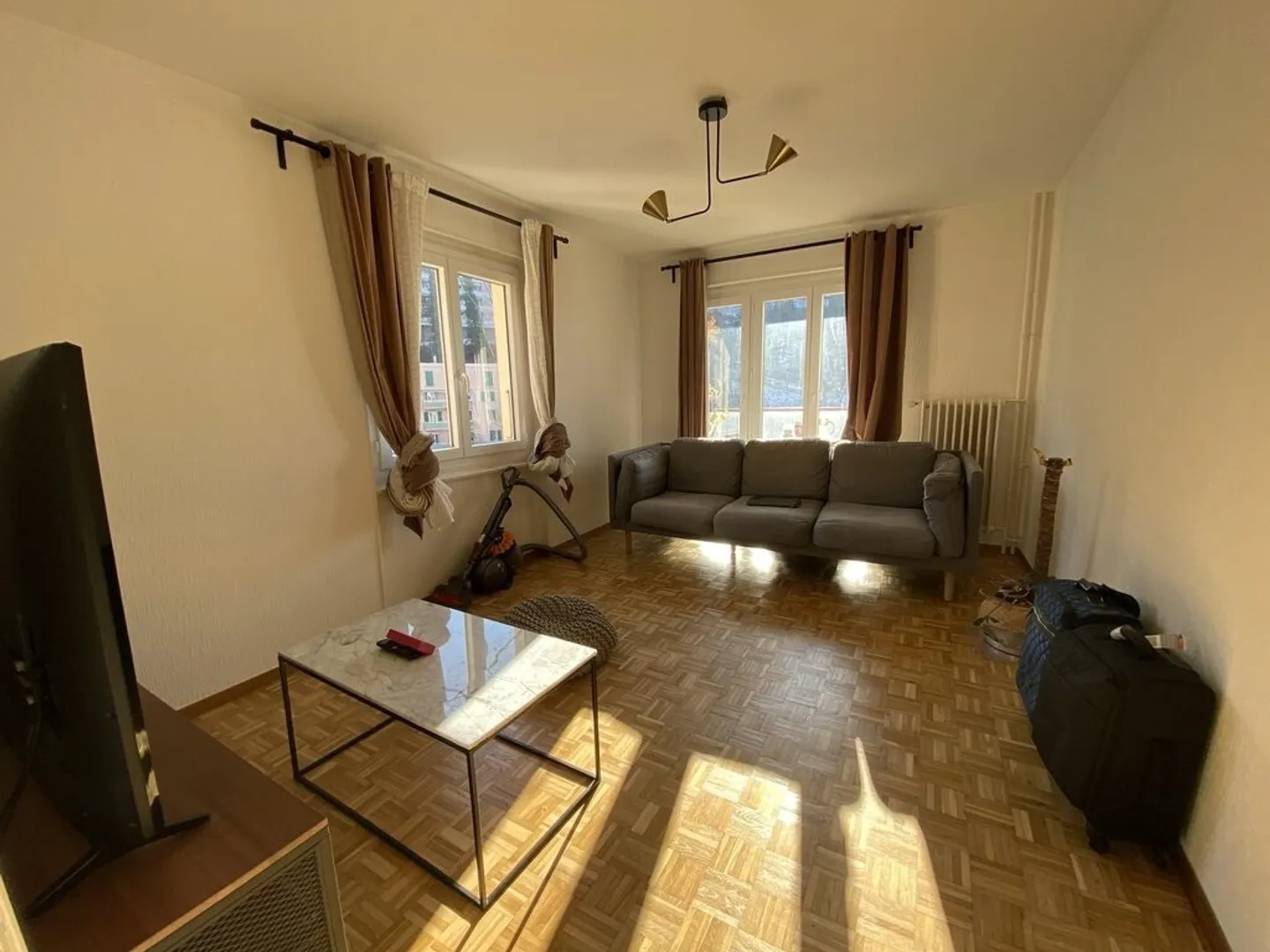 Appartamento Incantevole in Zona Tranquilla - Foto 3 di 6