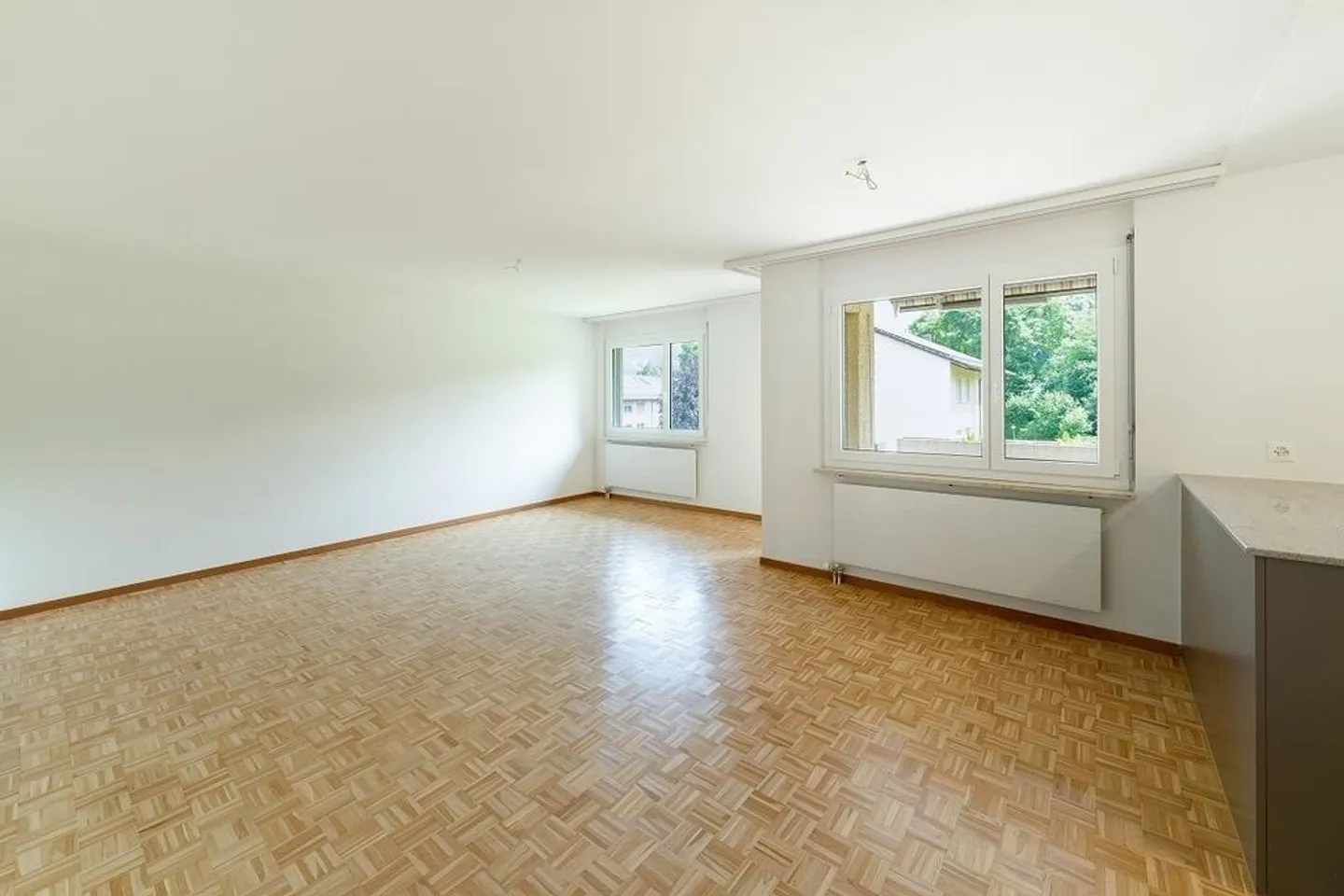 Geräumige, helle Dach-Wohnung - Foto 4 von 7